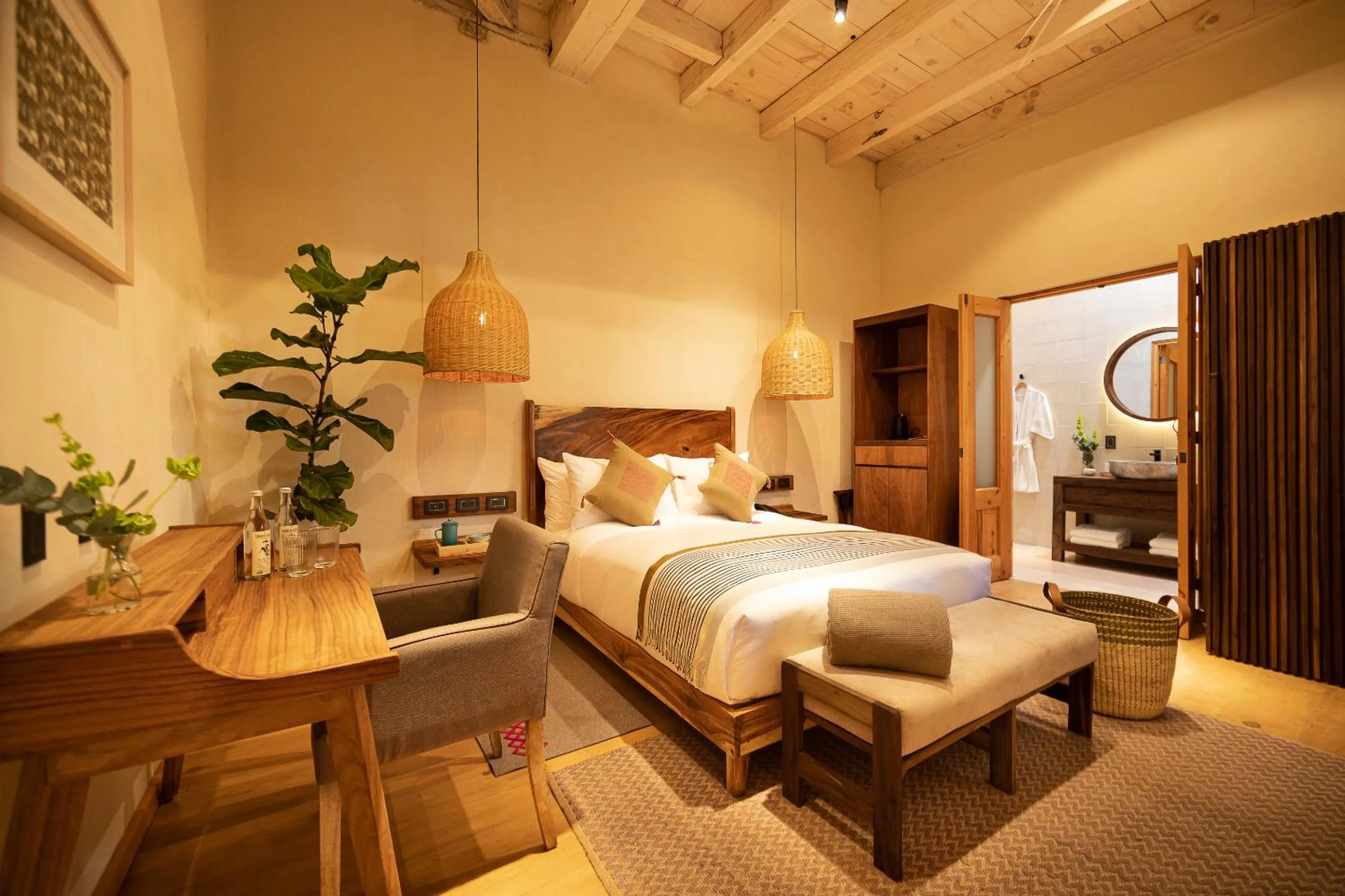 Photo of the whole room, Bed in Taller de Juan - Casa Hotel