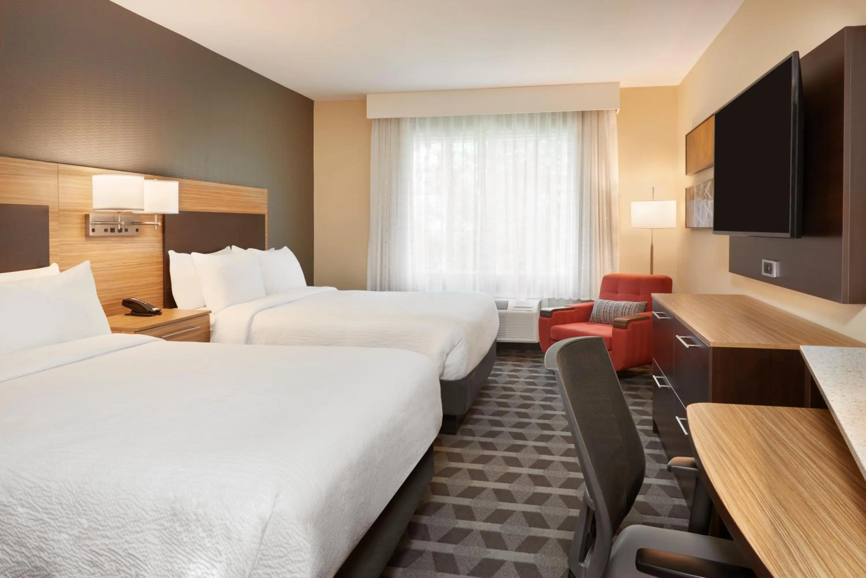 TV and multimedia, Bed in TownePlace Suites by Marriott Toronto Oakville