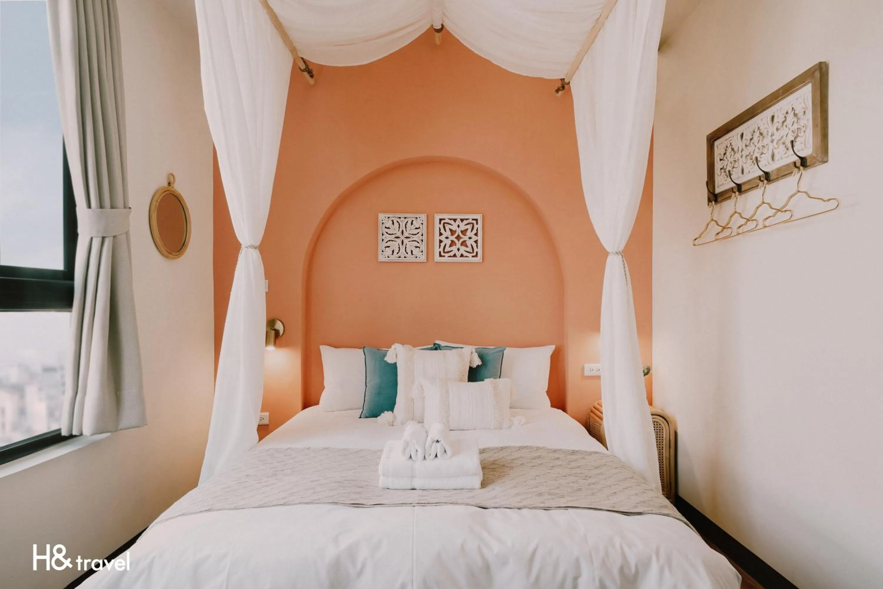 On site, Bed in Tainan Sleepie Inn