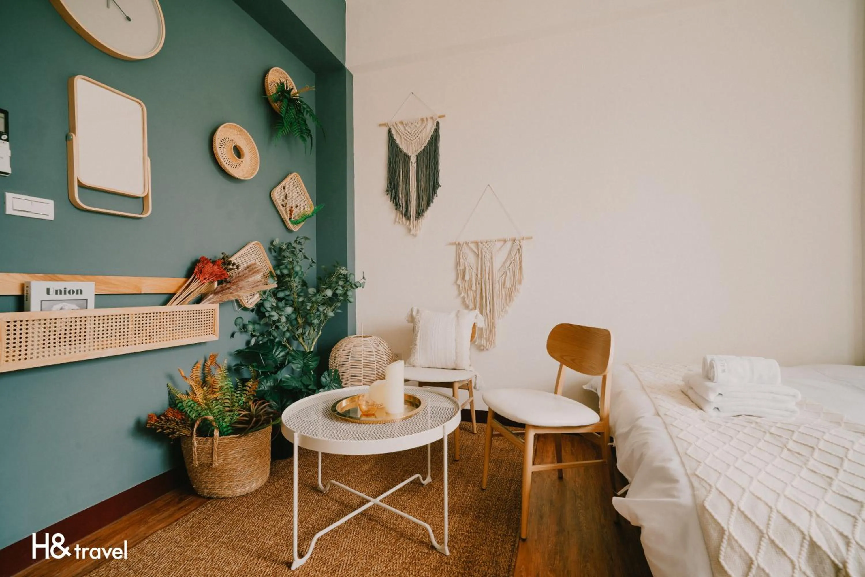 On site, Bed in Tainan Sleepie Inn