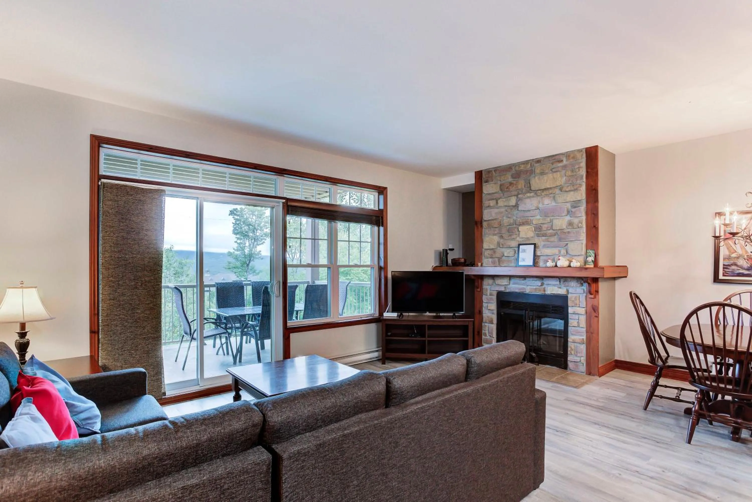 Communal lounge/ TV room in Cap Tremblant Mountain Resort