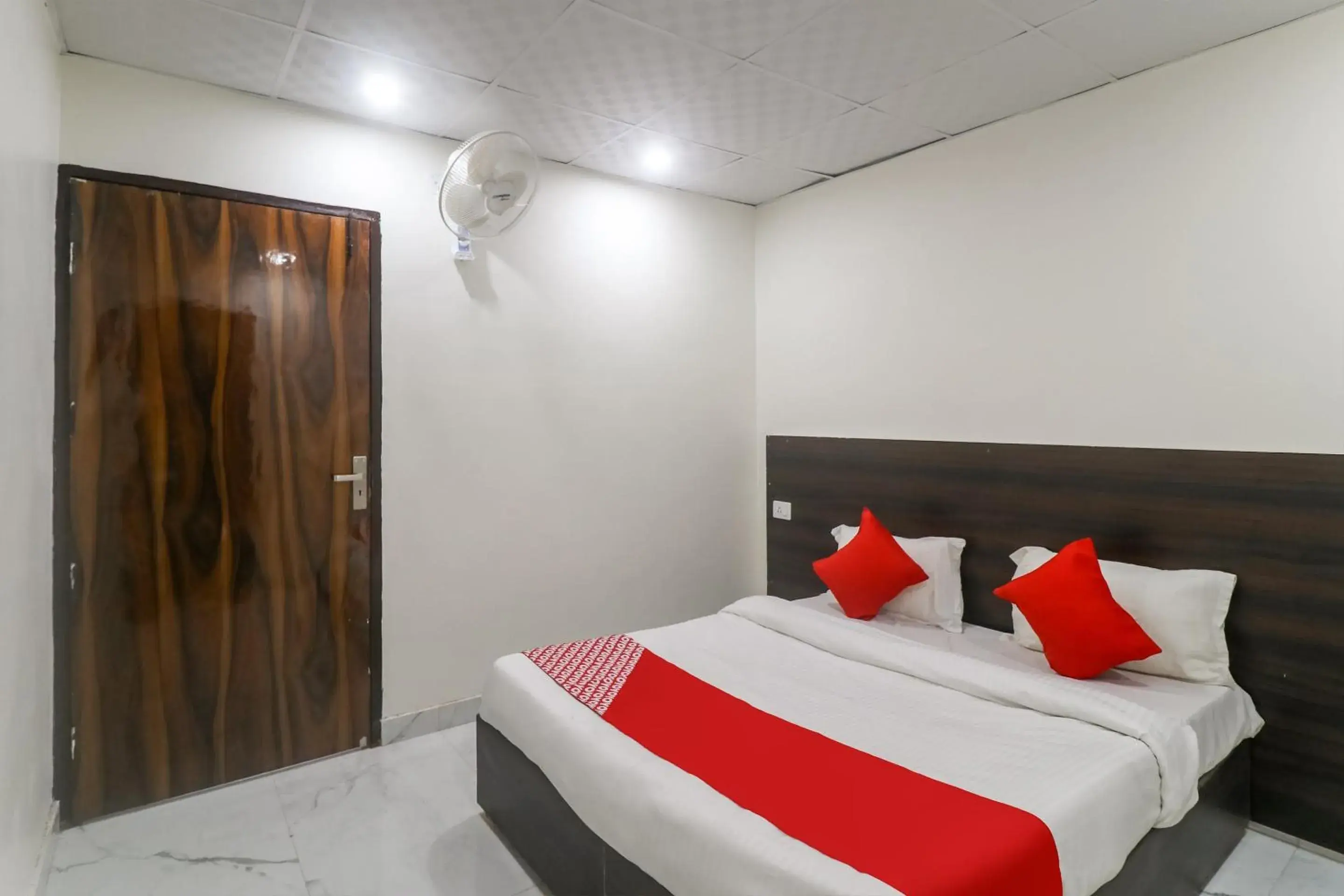 Bedroom in Hotel O Galaxy Bedroom in Hotel O Galaxy