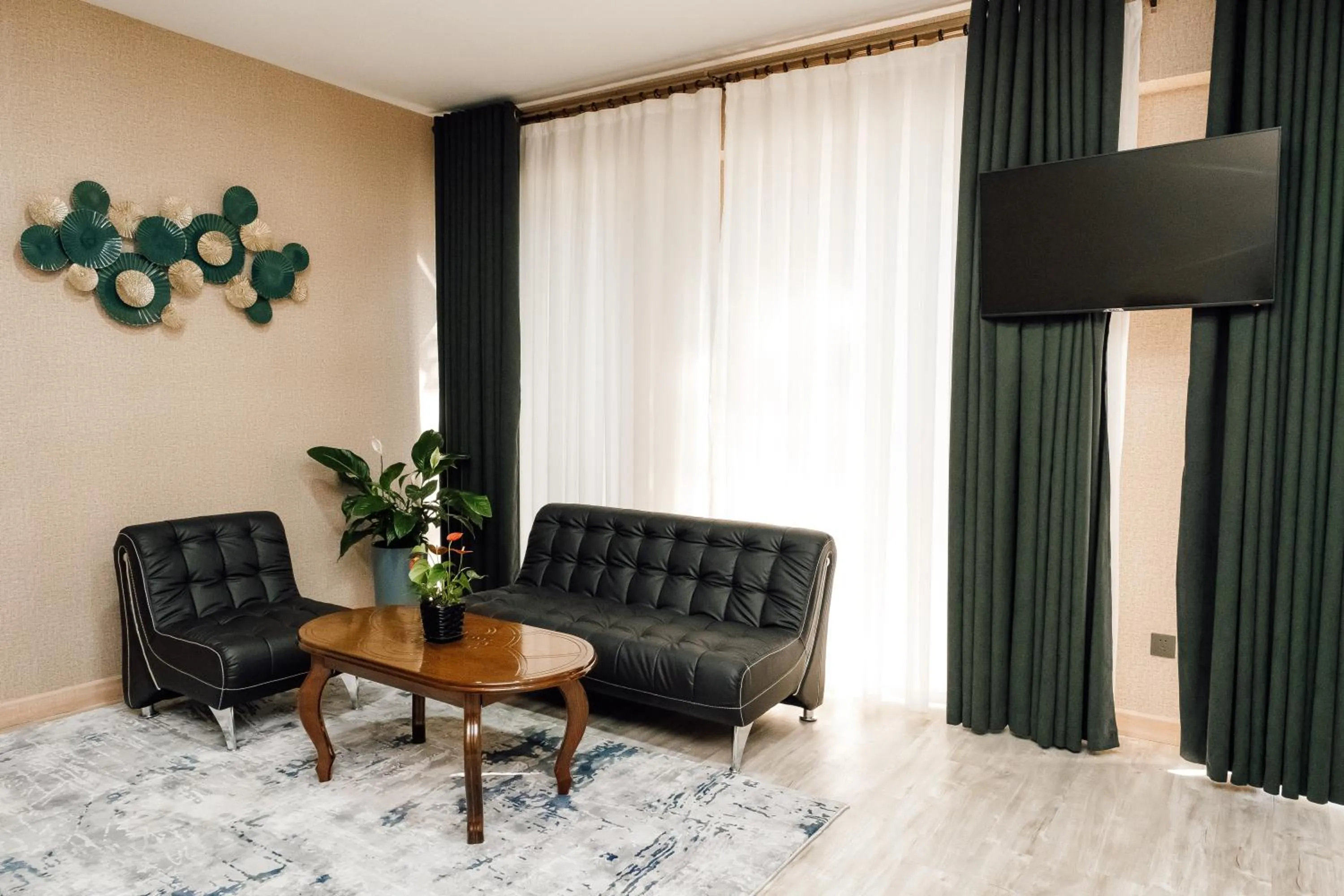 Living room in Central Palace Halal Hotel