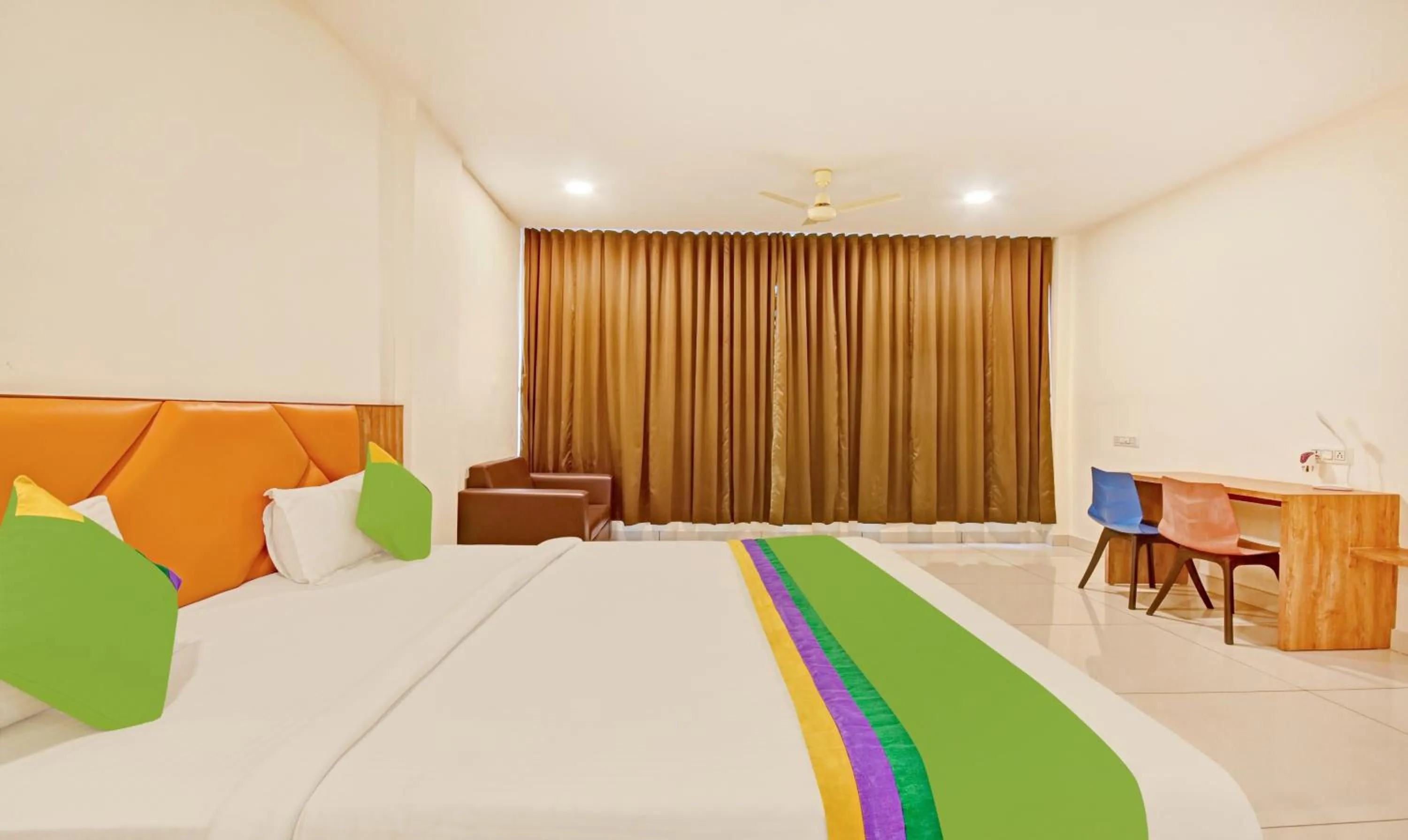 Family Room with Bath in Hotel Fun Regency Vitthalapur Gujarat