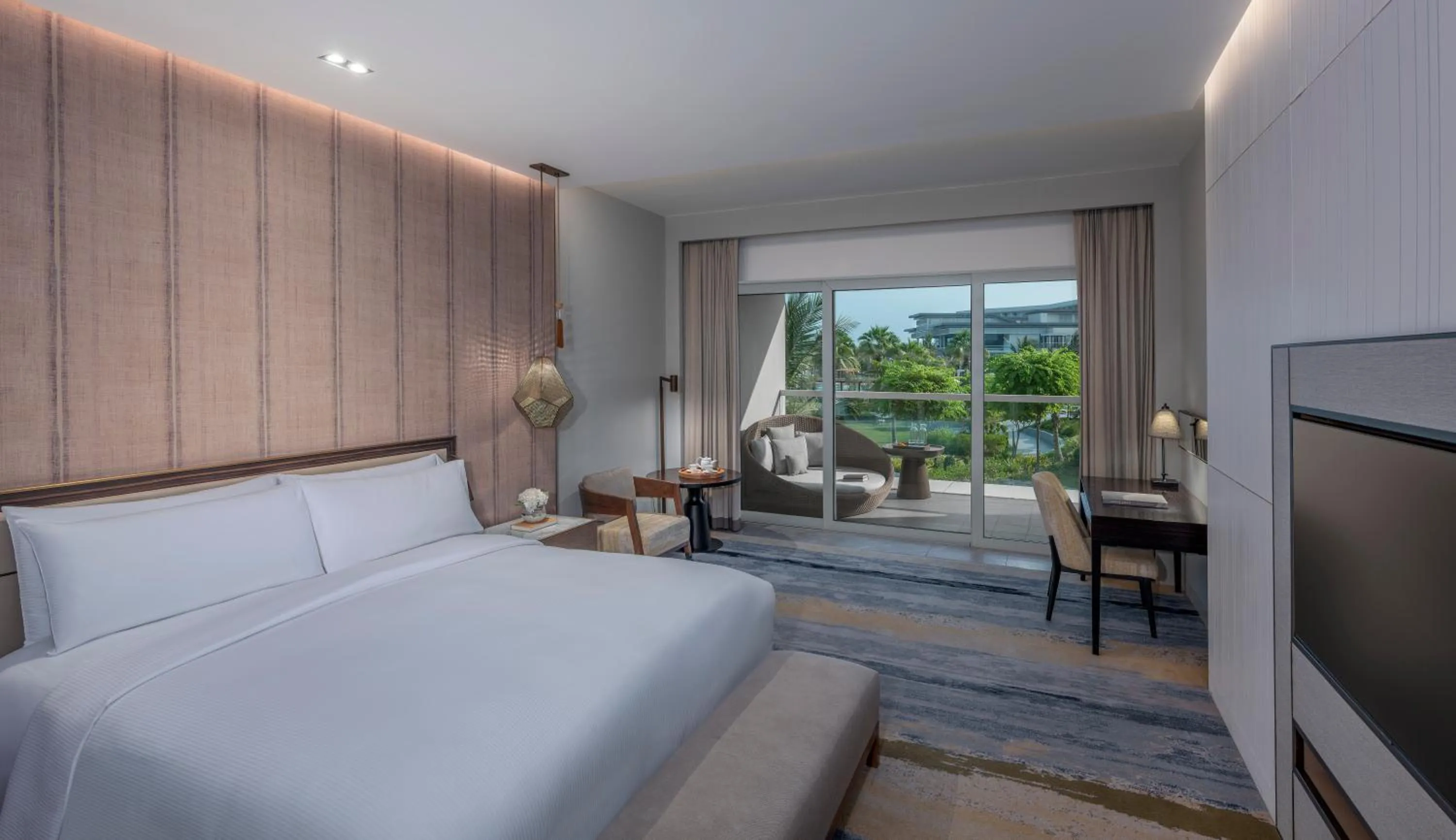 View (from property/room), Bed in InterContinental Ras Al Khaimah Mina Al Arab Resort & Spa by IHG