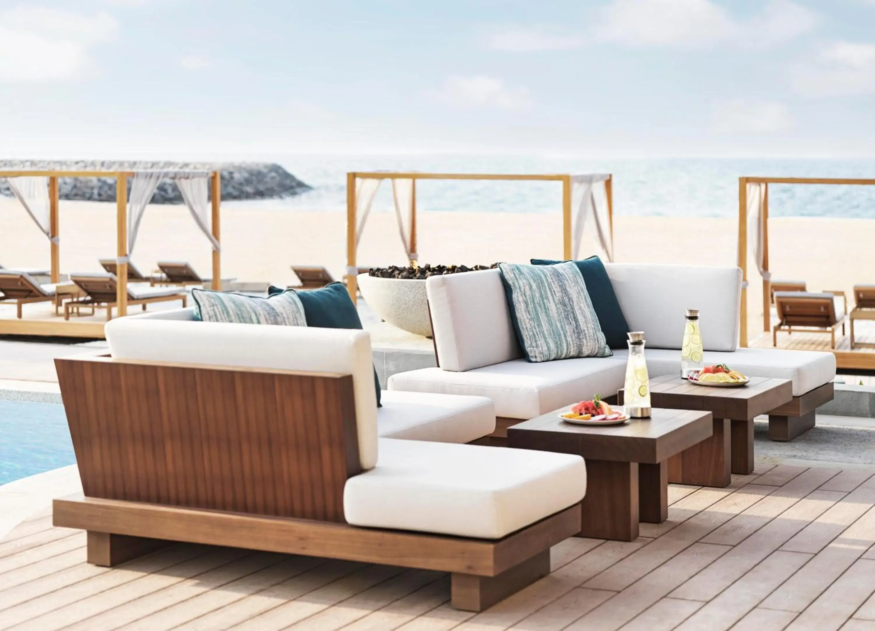 Lounge or bar in InterContinental Ras Al Khaimah Mina Al Arab Resort & Spa by IHG Lounge or bar in InterContinental Ras Al Khaimah Mina Al Arab Resort & Spa by IHG