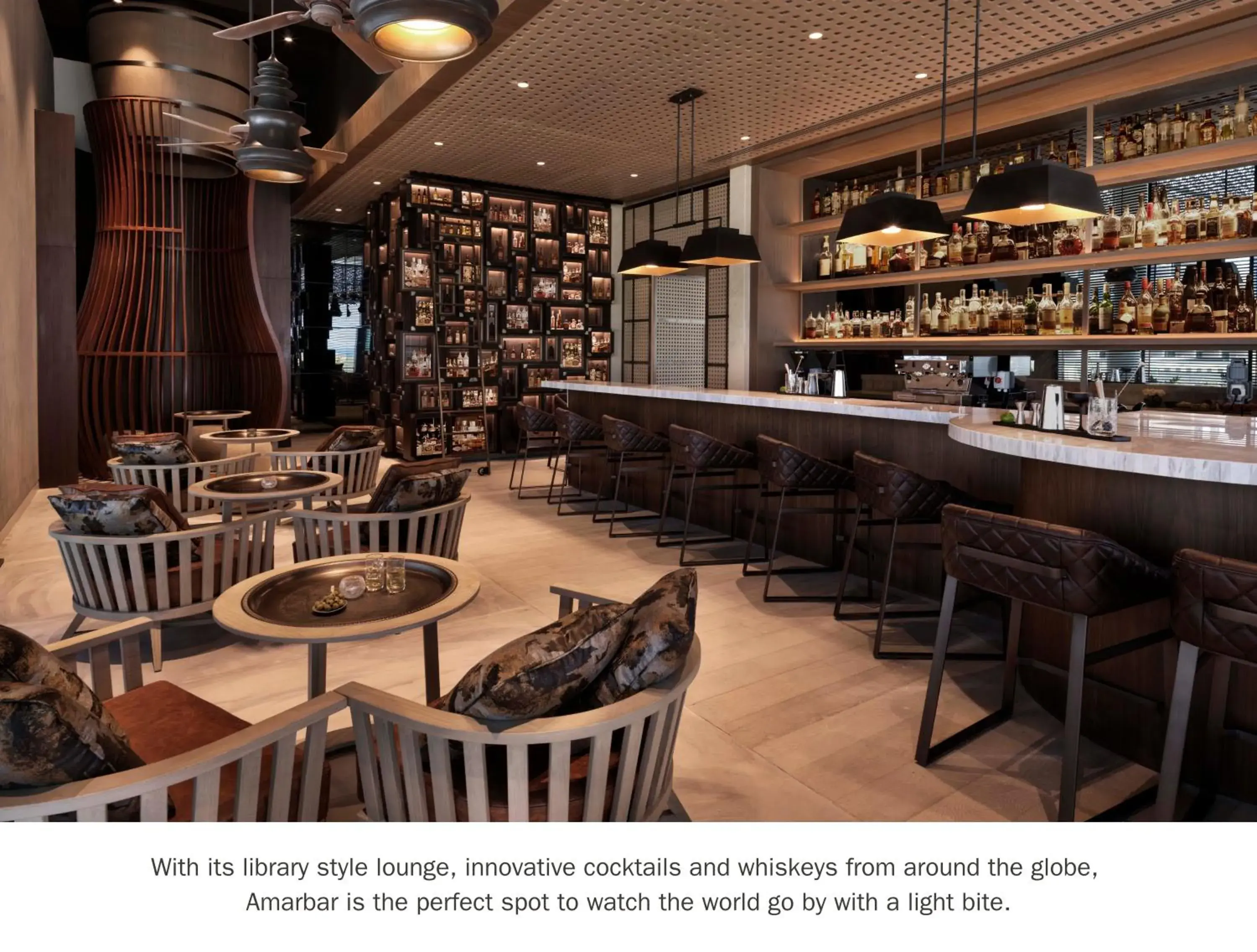 Lounge or bar in InterContinental Ras Al Khaimah Mina Al Arab Resort & Spa by IHG Lounge or bar in InterContinental Ras Al Khaimah Mina Al Arab Resort & Spa by IHG