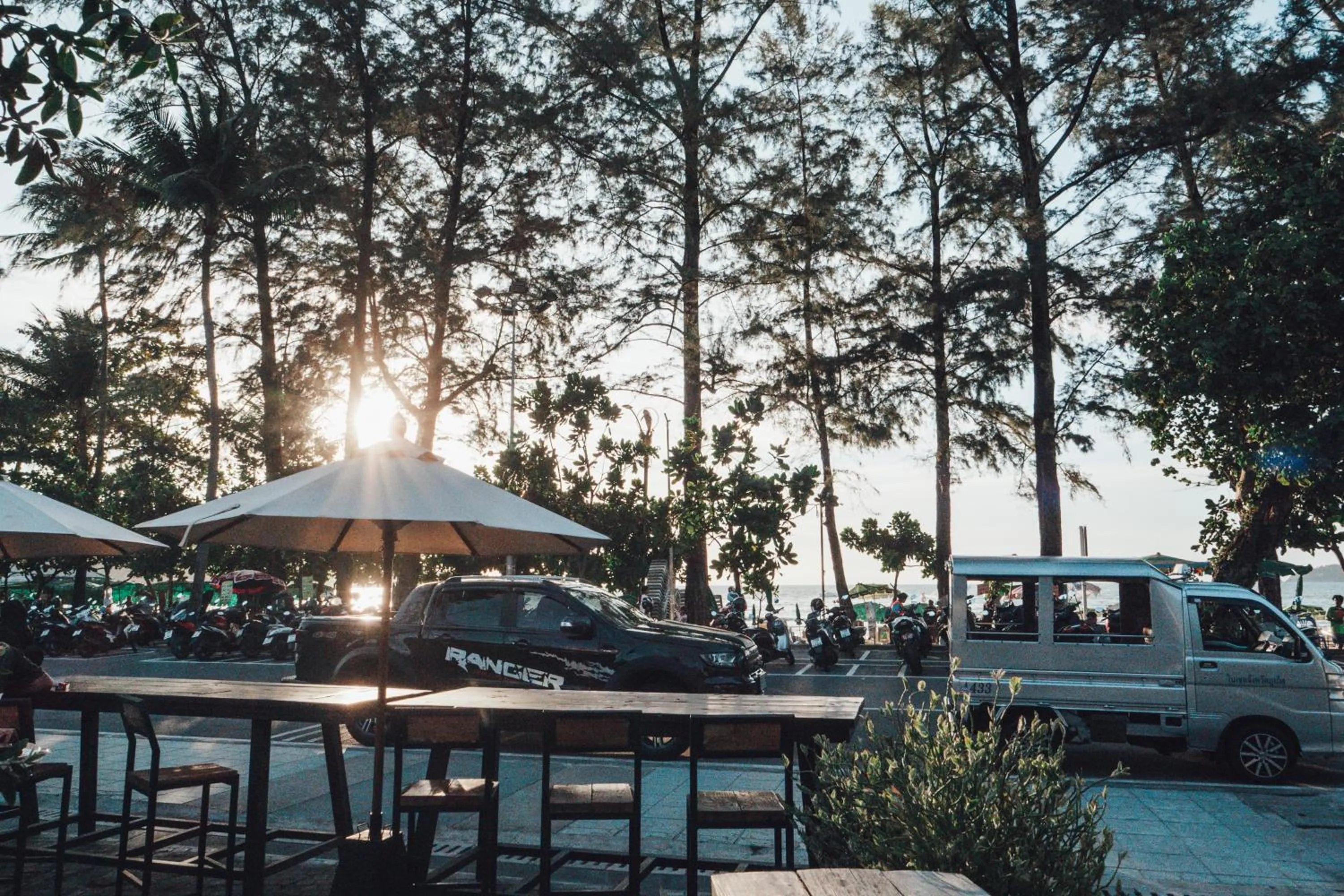 Restaurant/places to eat in Anona Beachfront Phuket Resort-SHA EXTRA PLUS