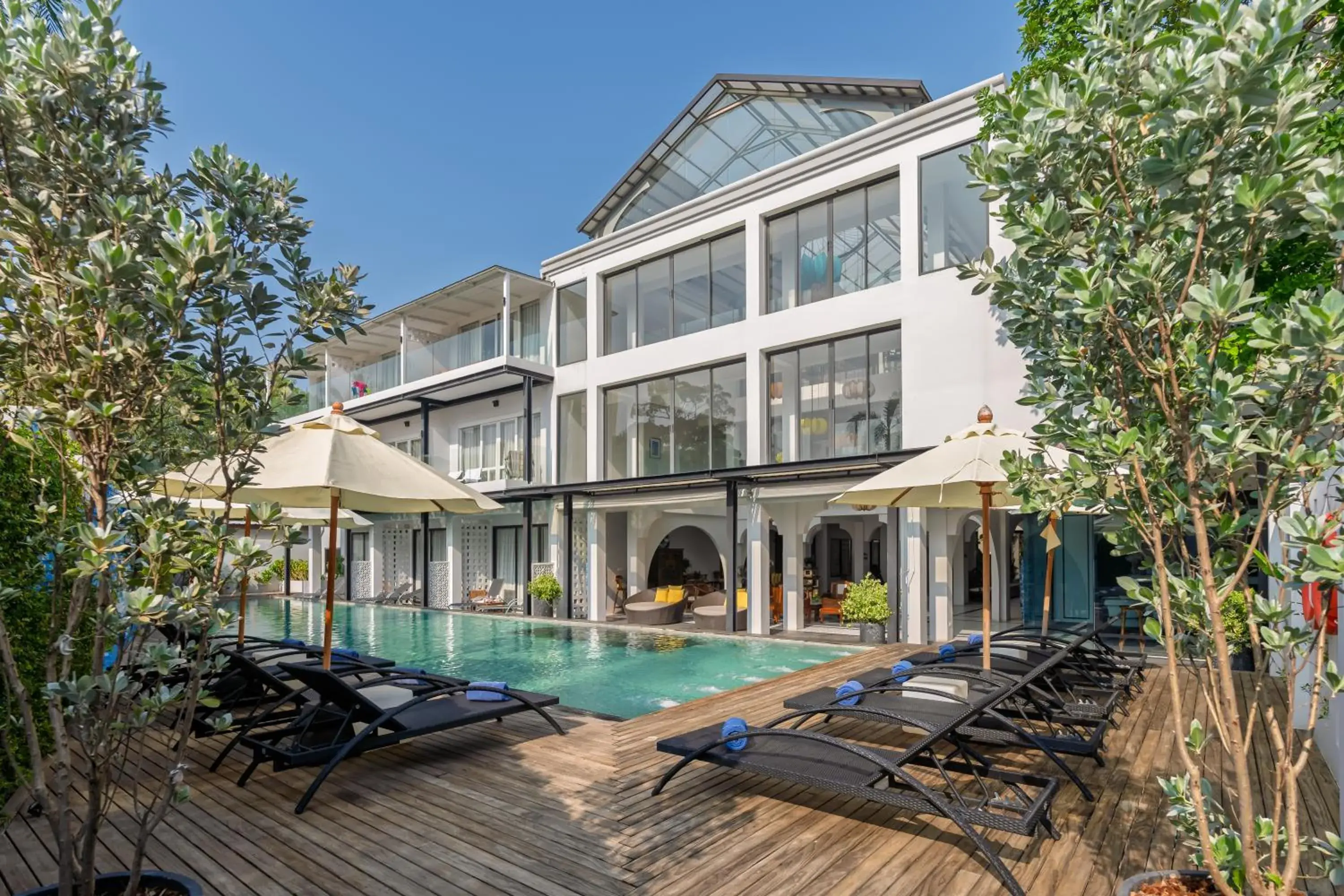 Property building in Anona Beachfront Phuket Resort-SHA EXTRA PLUS Property building in Anona Beachfront Phuket Resort-SHA EXTRA PLUS