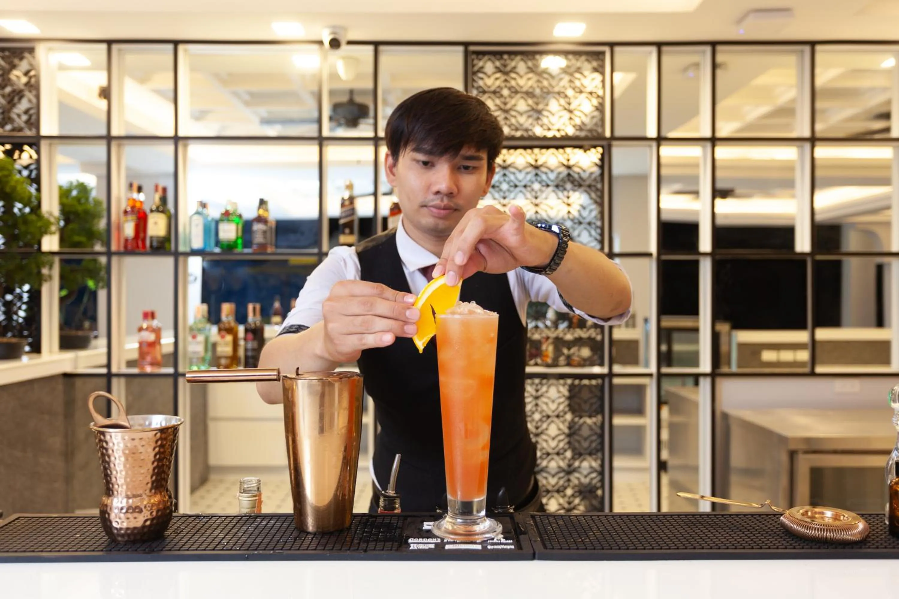 Nightclub / DJ in Anona Beachfront Phuket Resort-SHA EXTRA PLUS