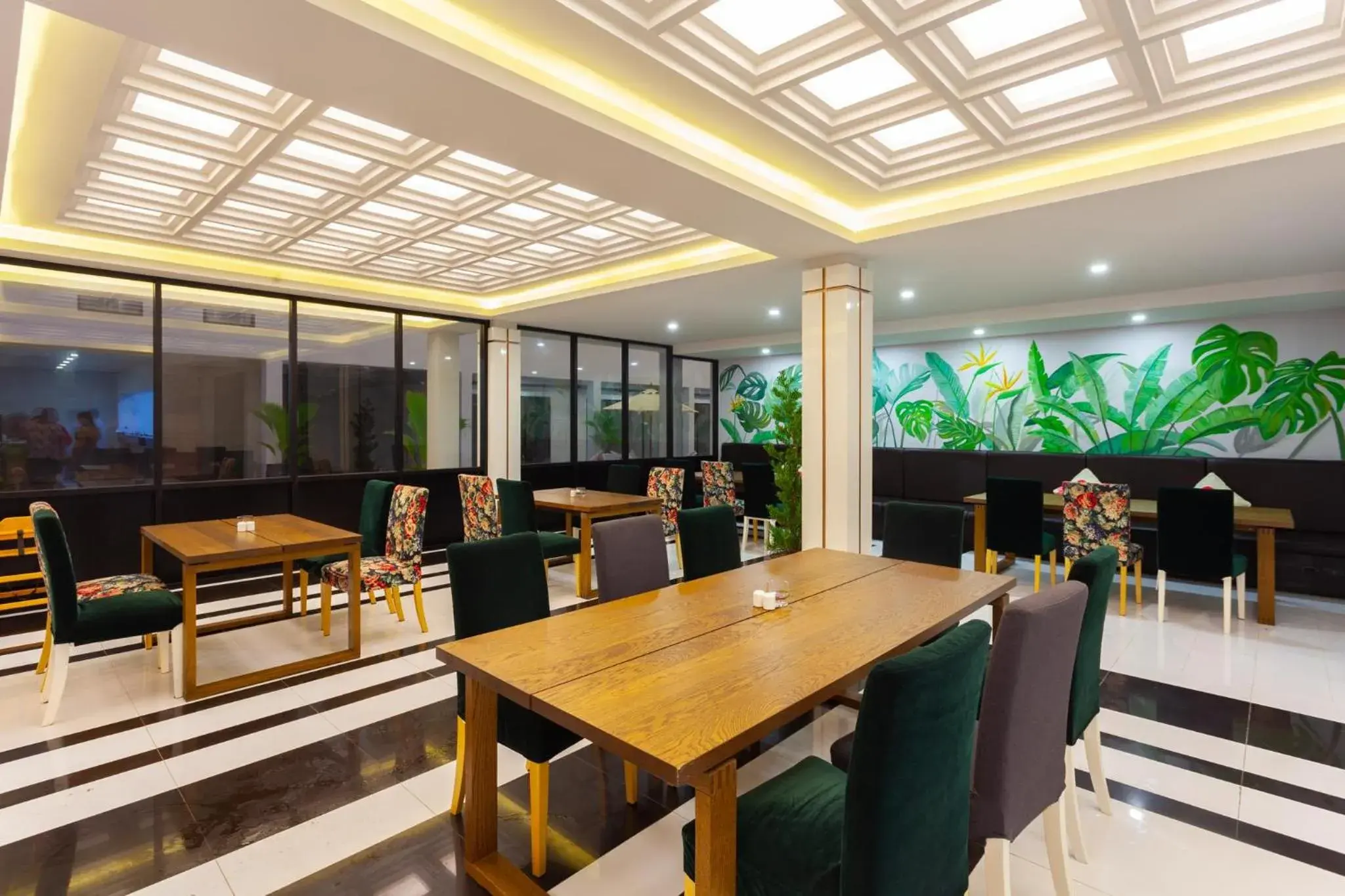 Restaurant/places to eat in Anona Beachfront Phuket Resort-SHA EXTRA PLUS Restaurant/places to eat in Anona Beachfront Phuket Resort-SHA EXTRA PLUS