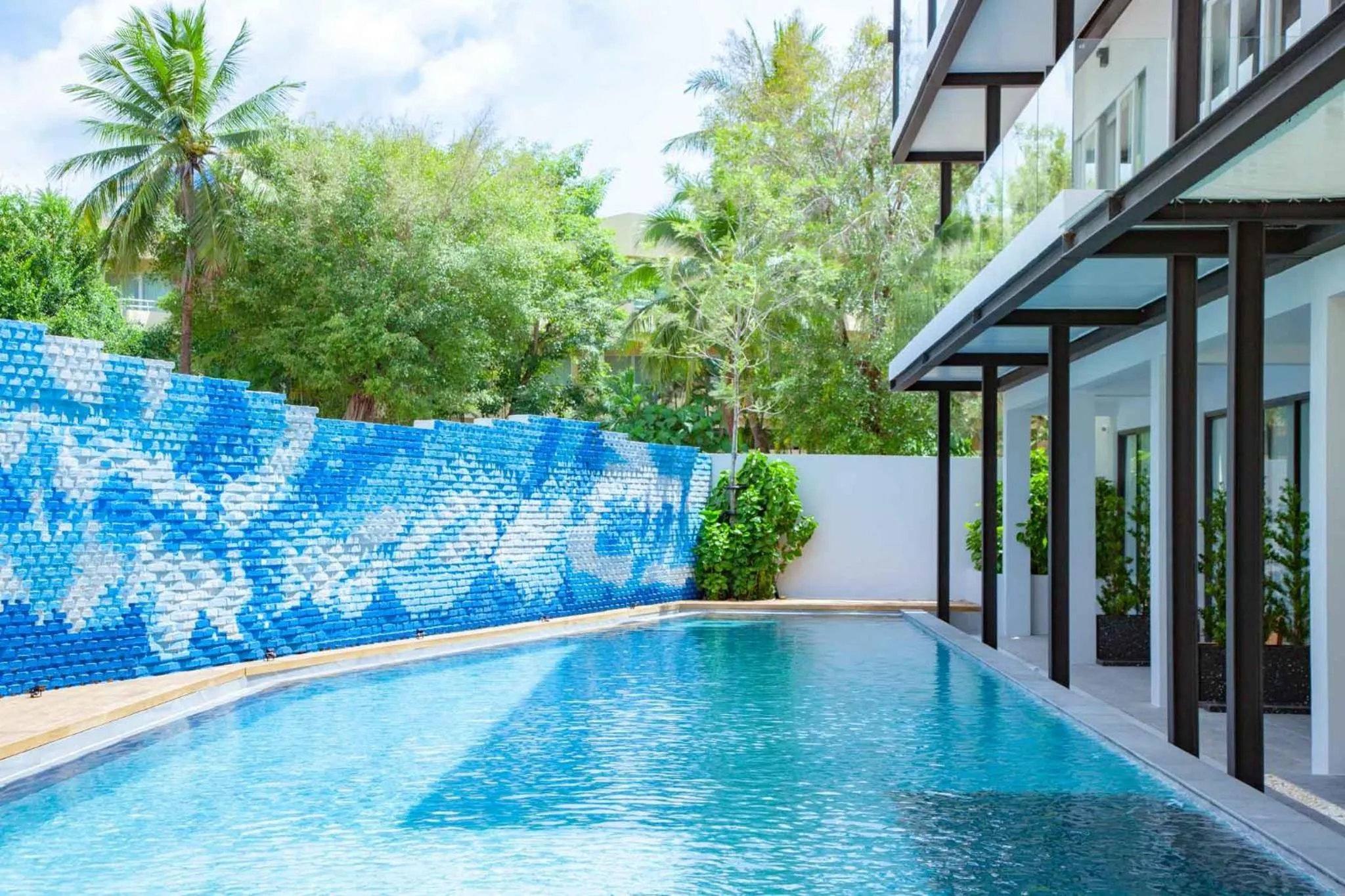 Swimming pool in Anona Beachfront Phuket Resort-SHA EXTRA PLUS