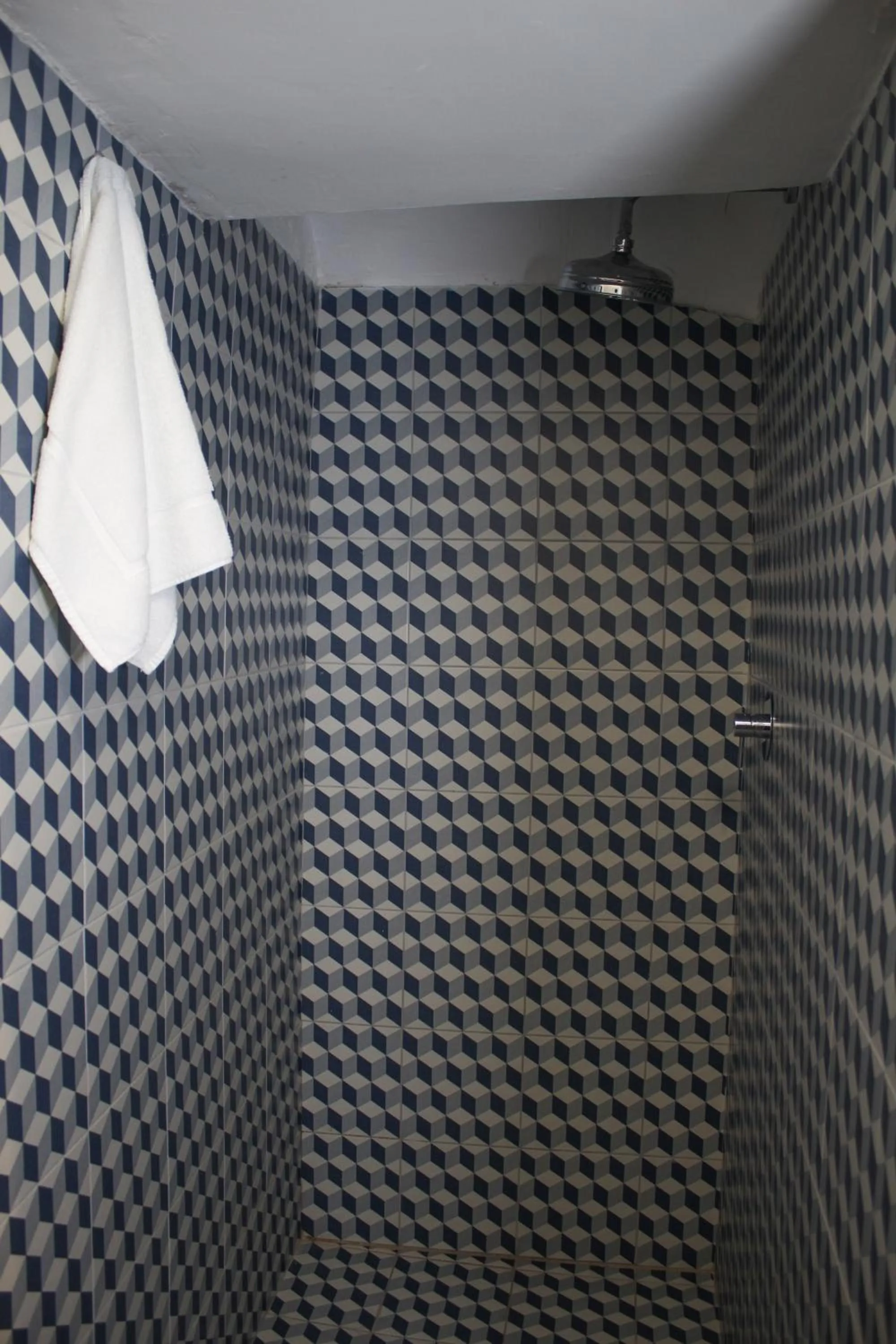 Shower in Terra Muronis Hotel Diffuso