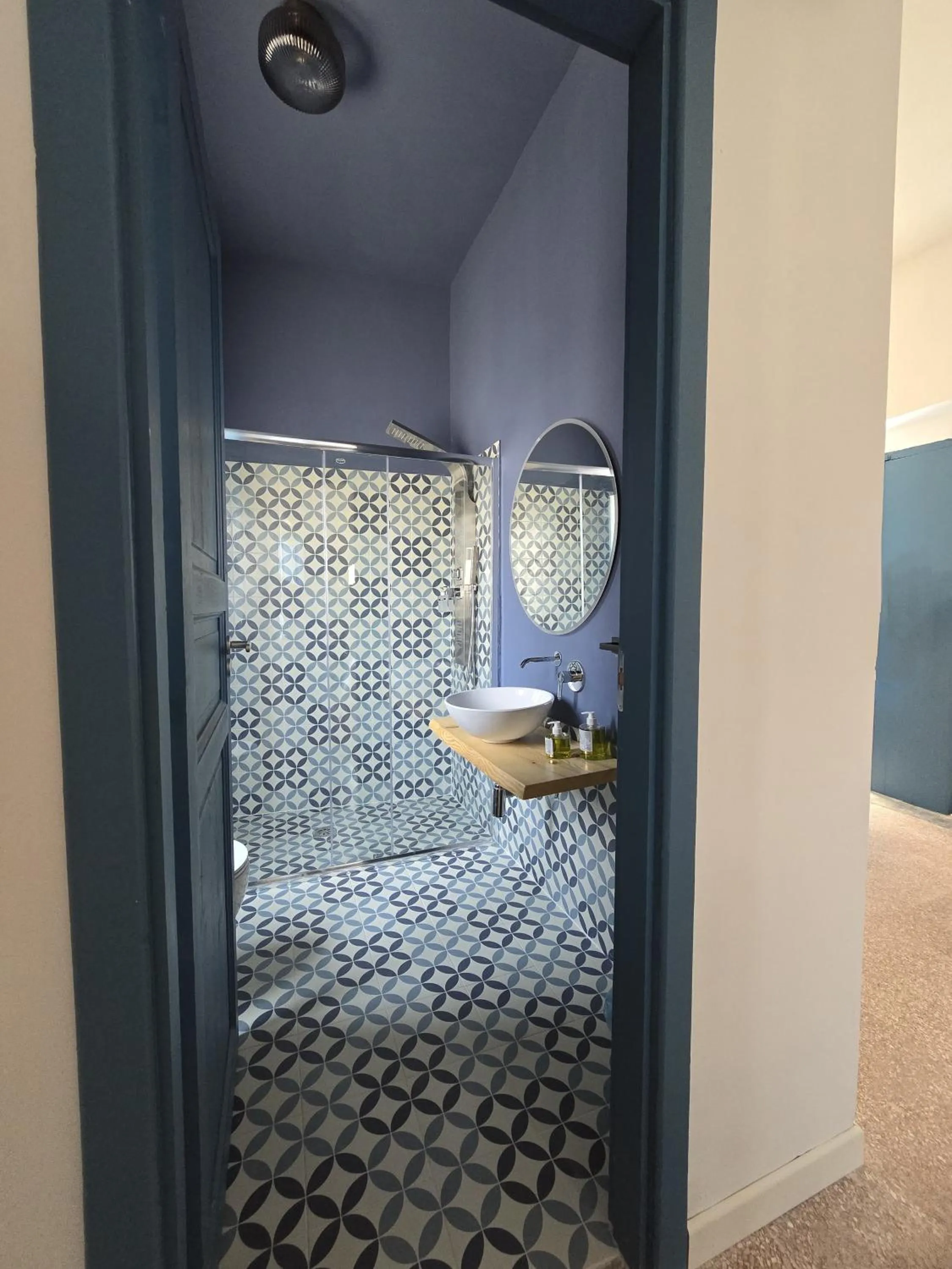 Shower in Terra Muronis Hotel Diffuso