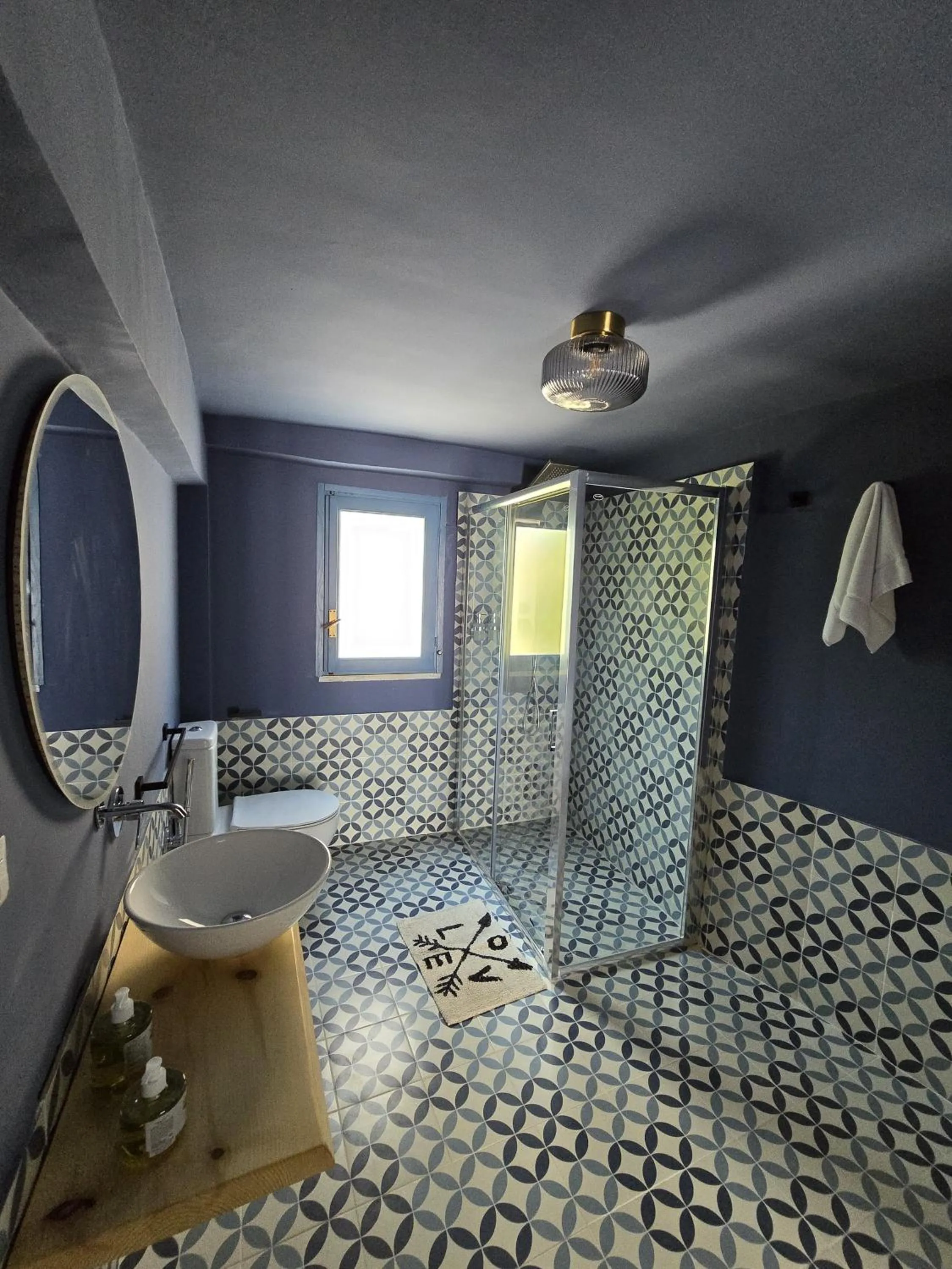 Shower in Terra Muronis Hotel Diffuso