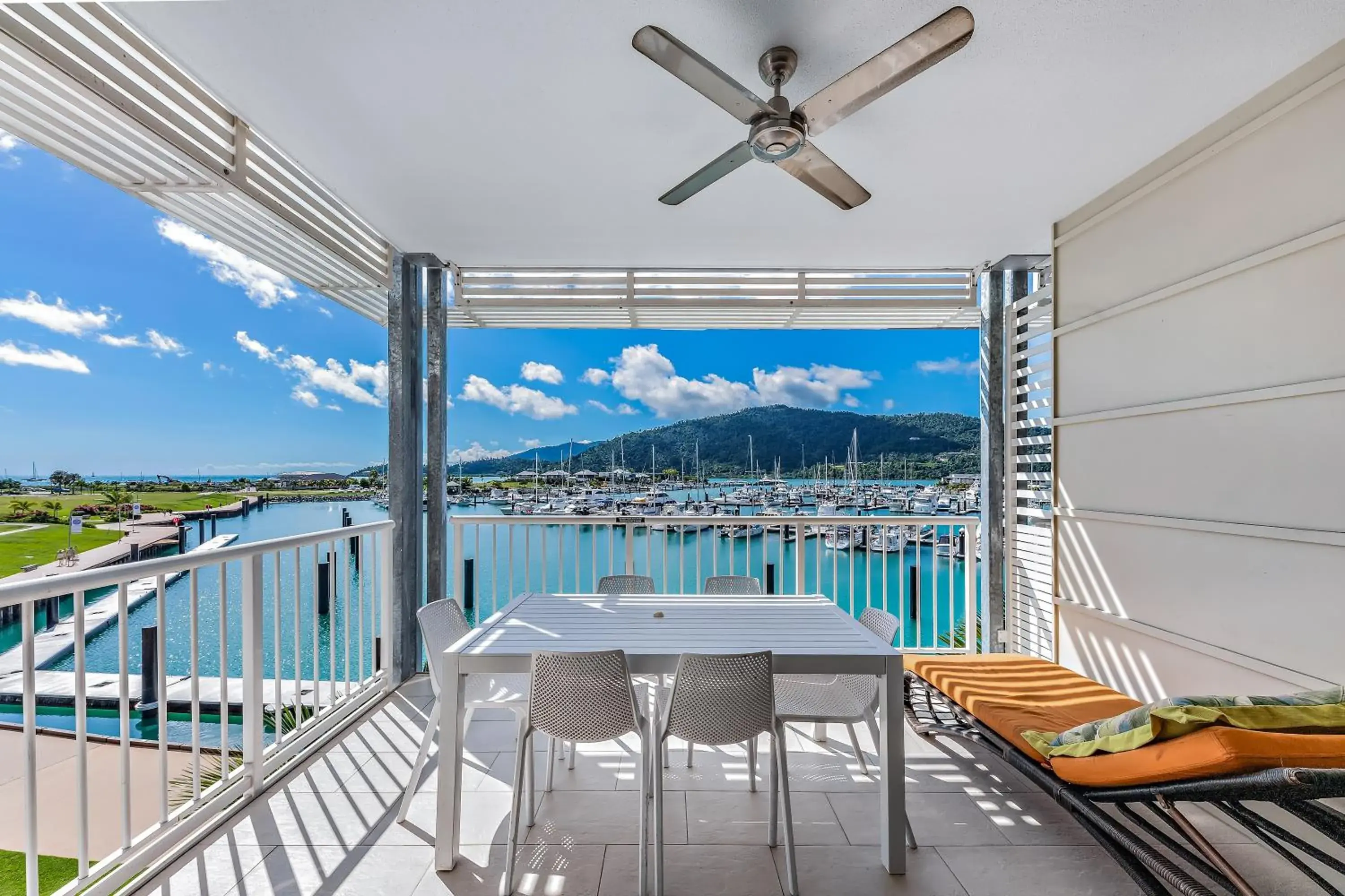 Seas the Day at the Marina Seas the Day at the Marina
