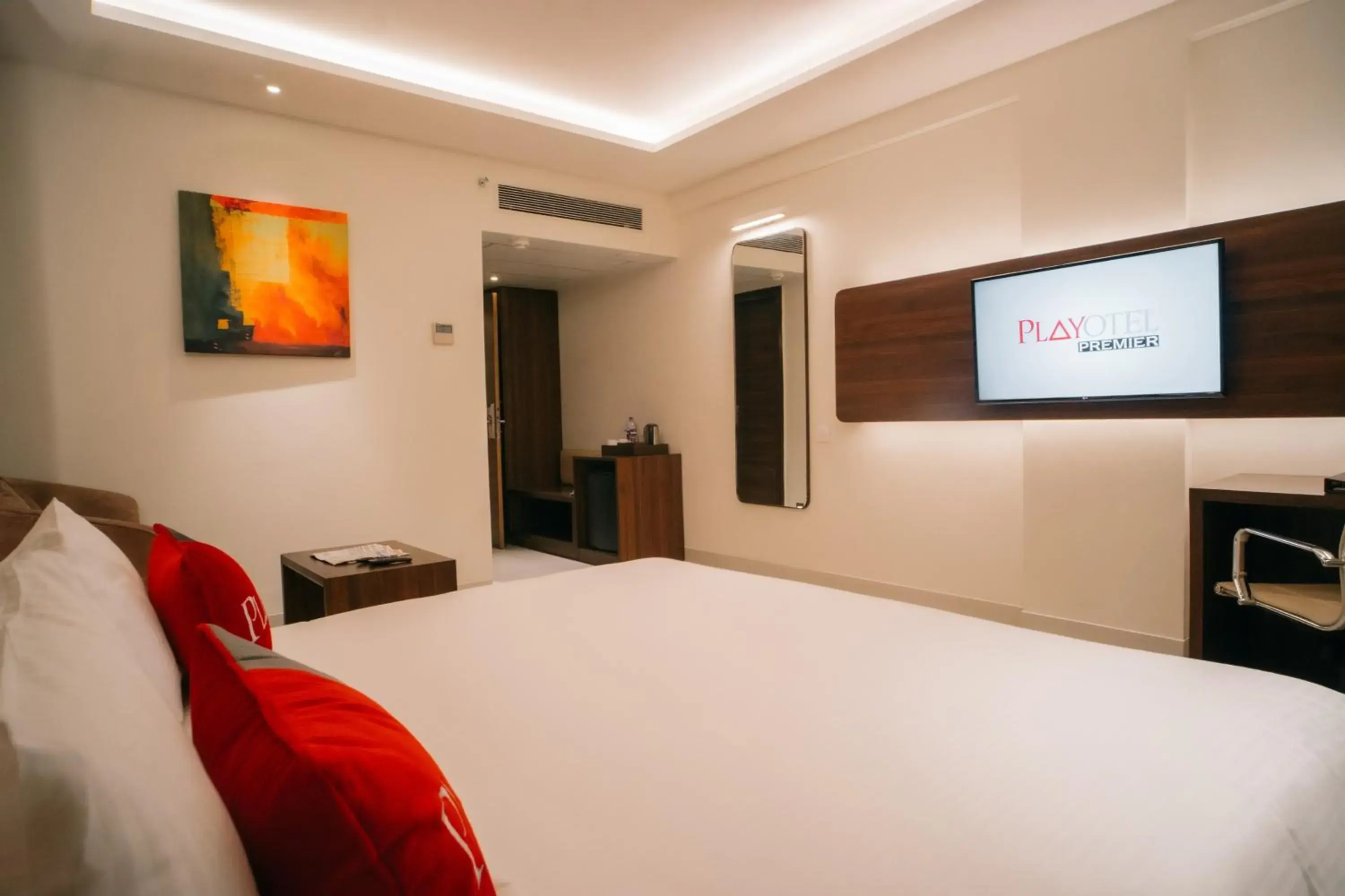 TV and multimedia, Bed in Playotel Premier Vijay Nagar TV and multimedia, Bed in Playotel Premier Vijay Nagar