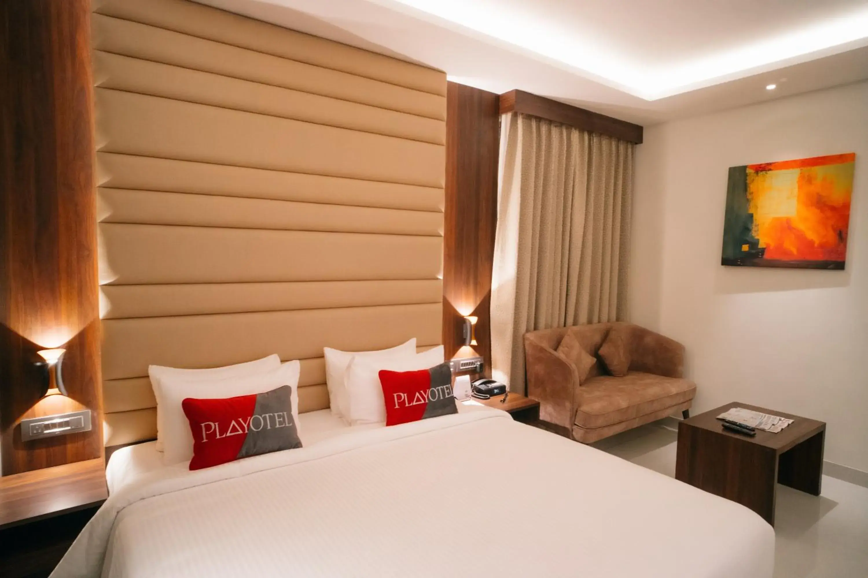 Deluxe Double Room in Playotel Premier Vijay Nagar Deluxe Double Room in Playotel Premier Vijay Nagar