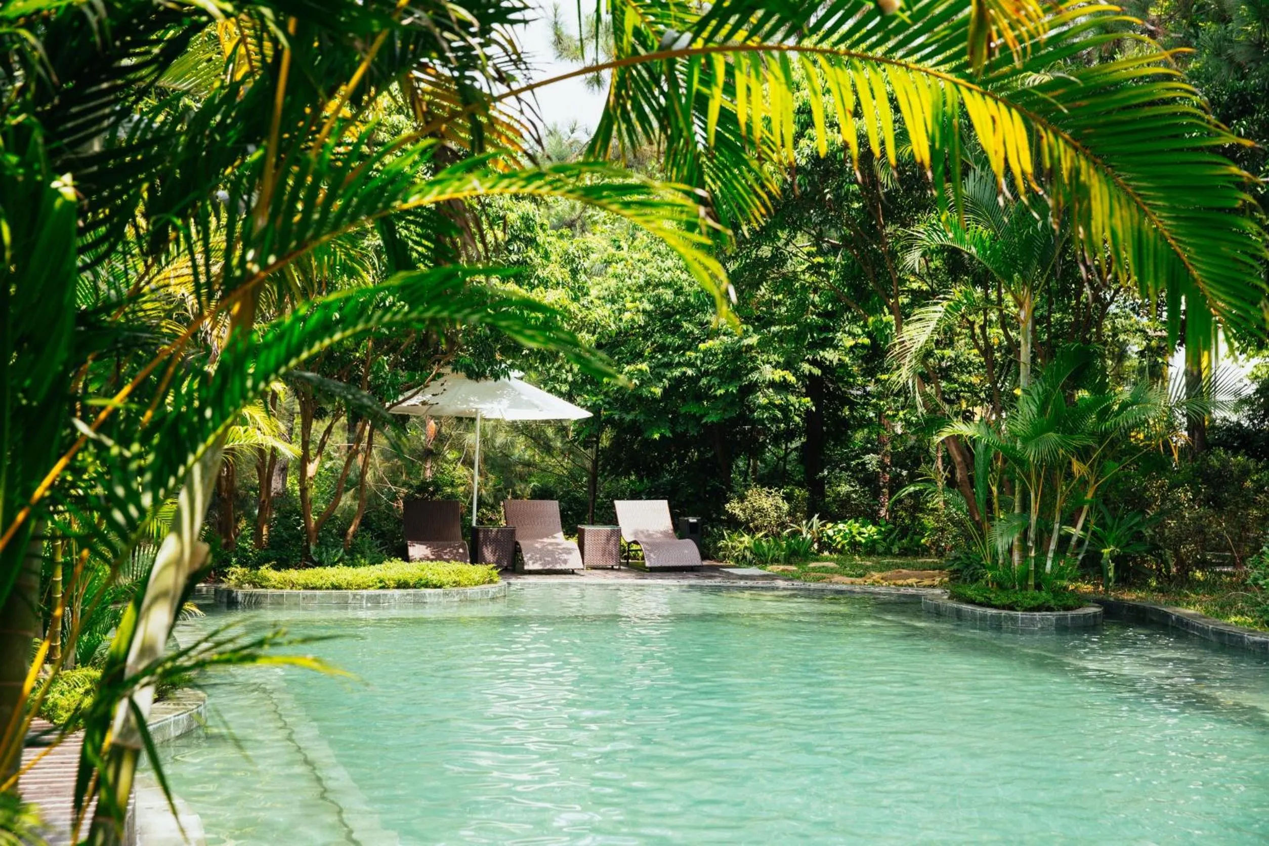 Swimming pool in AMAYA HOME - Lodge, Spa & Restaurant