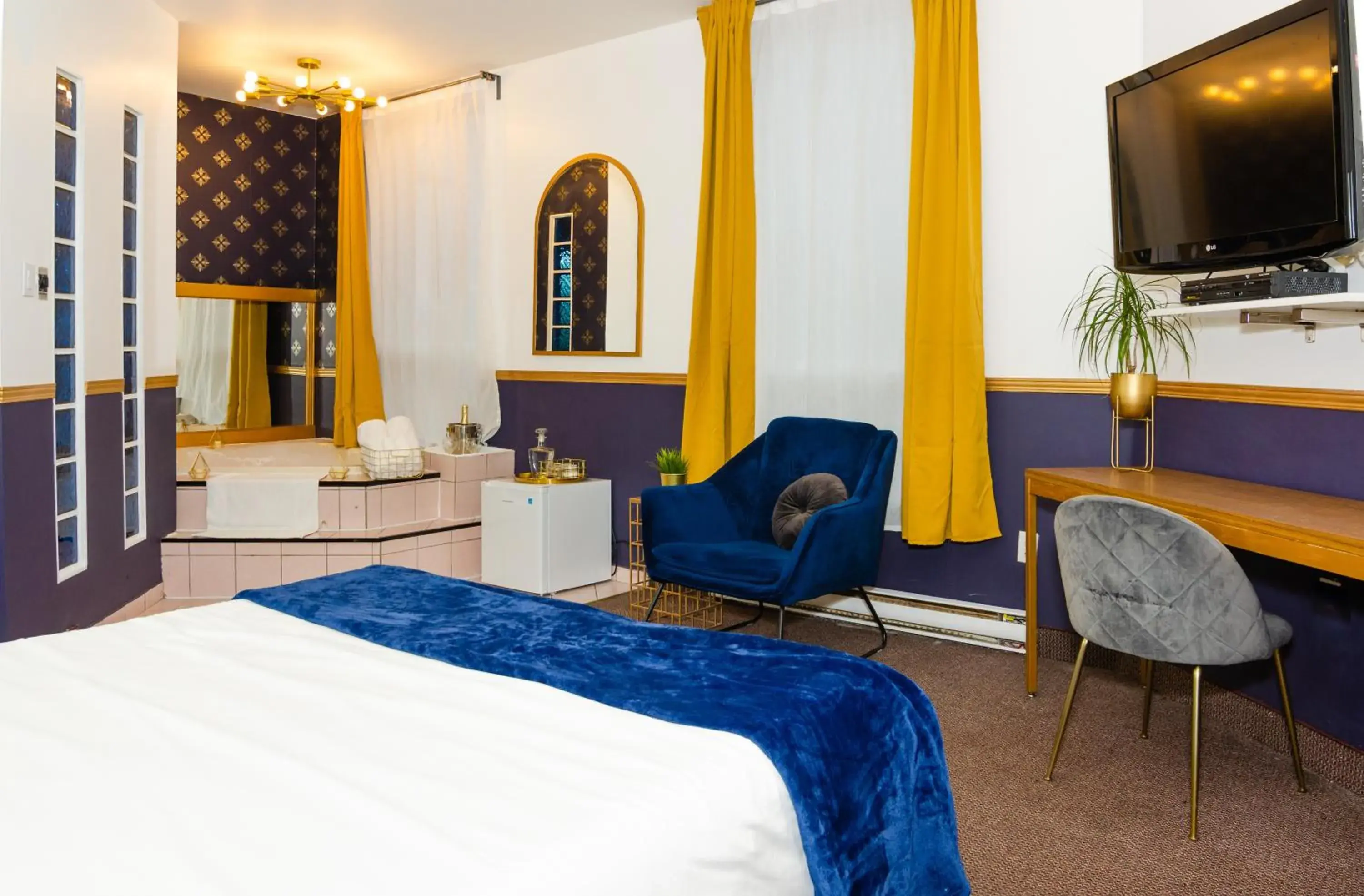 Bed in Hotel Dorion