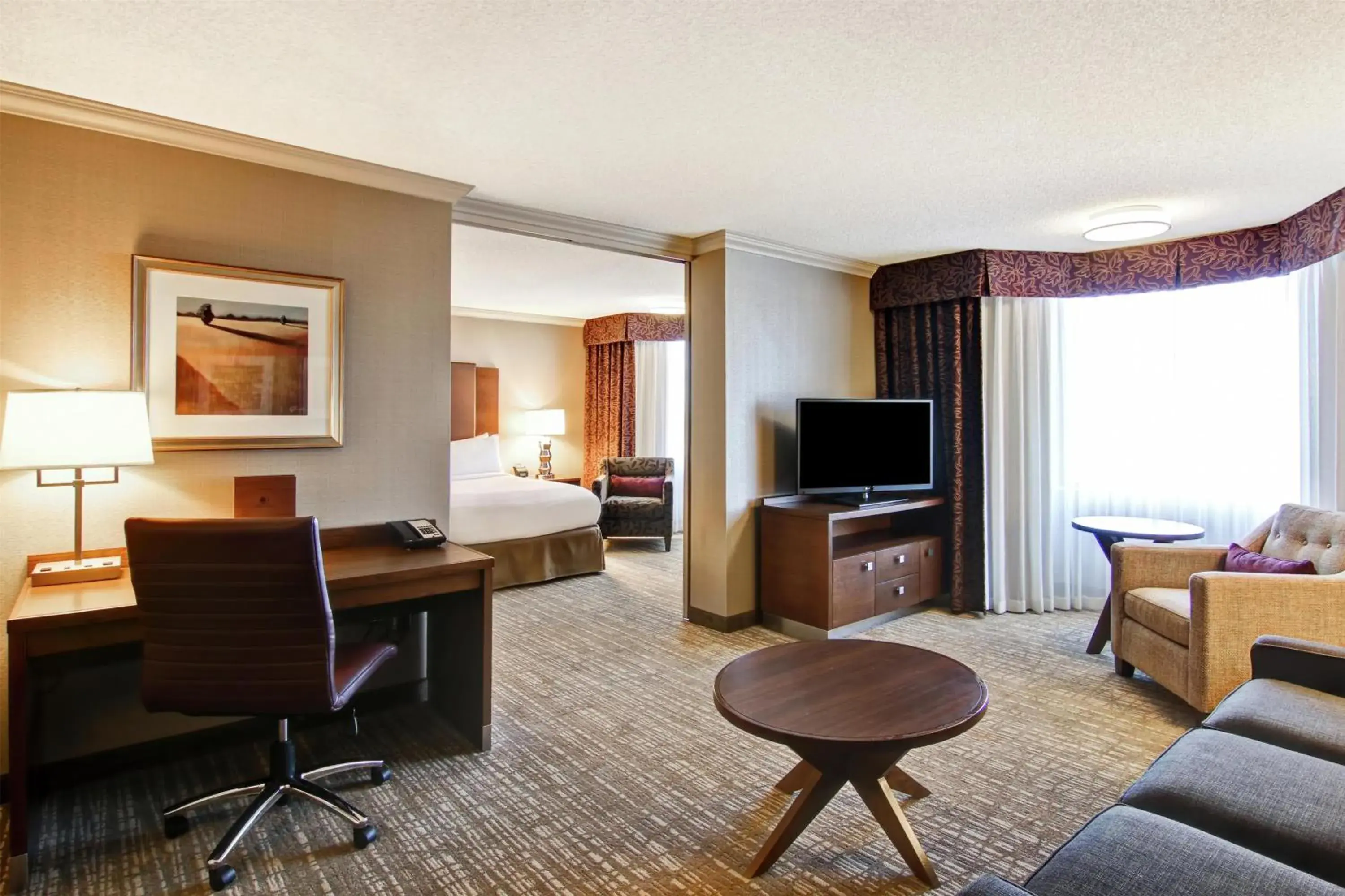 Living room in DoubleTree by Hilton West Edmonton Living room in DoubleTree by Hilton West Edmonton