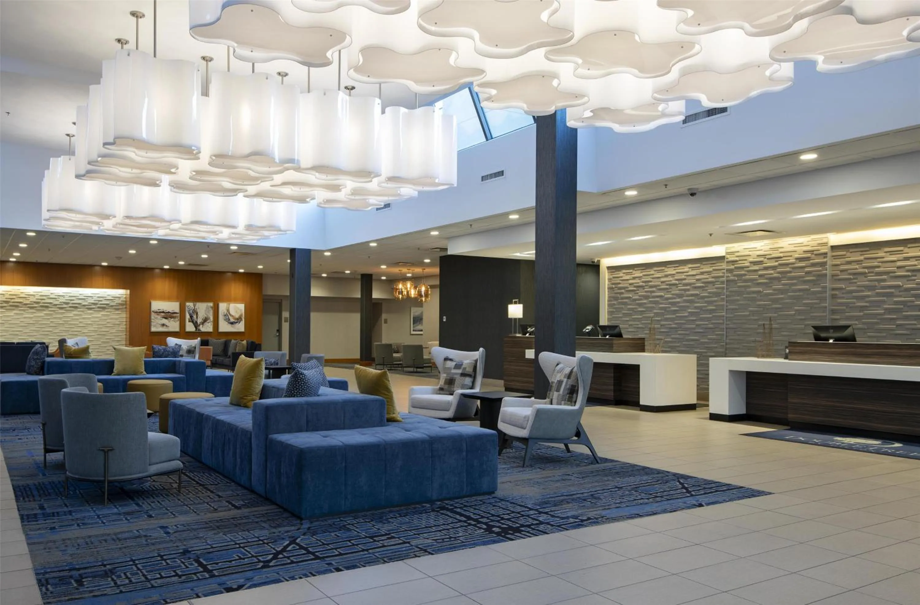 Lobby or reception in DoubleTree by Hilton West Edmonton