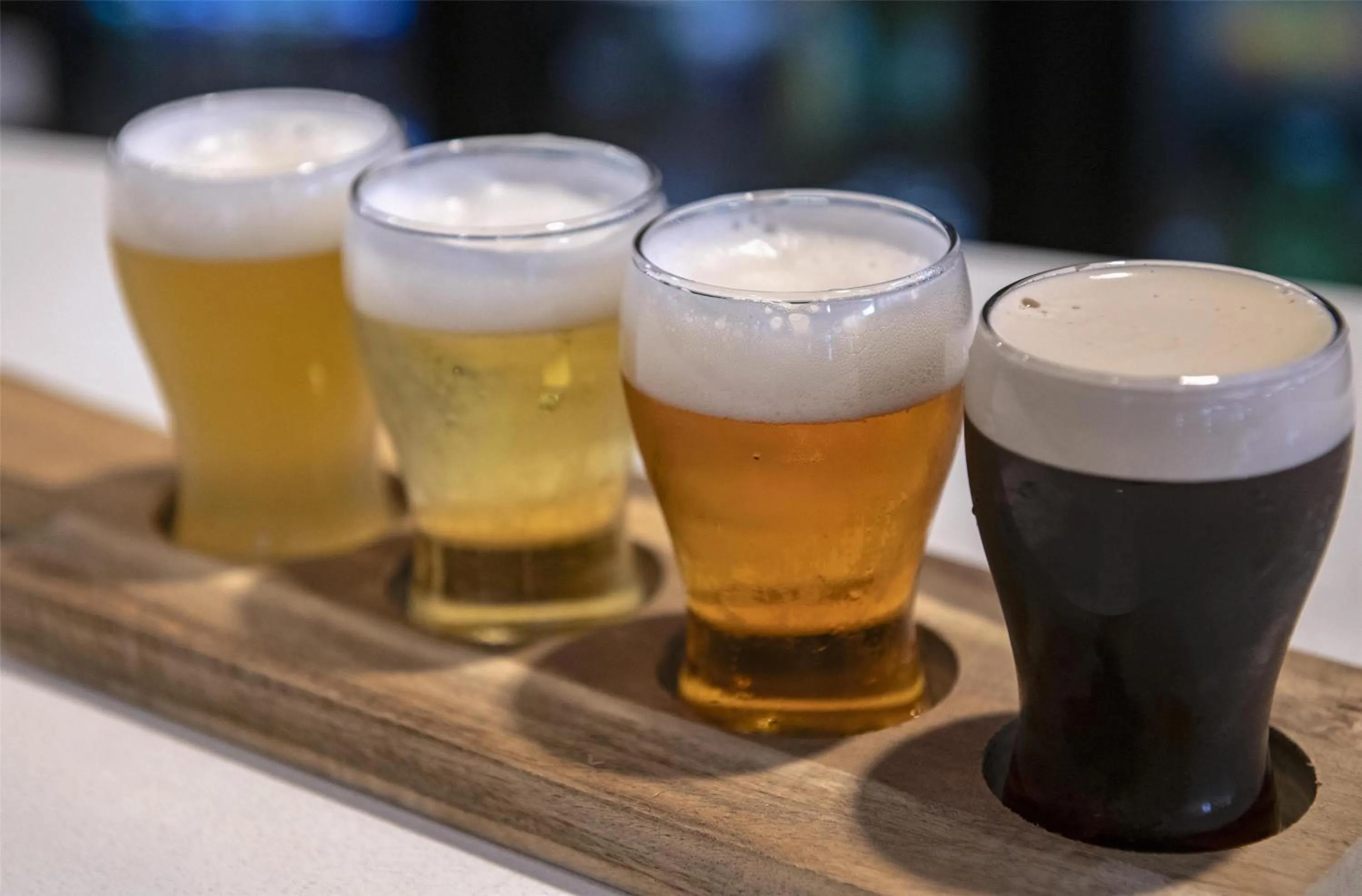 Lounge or bar in DoubleTree by Hilton West Edmonton