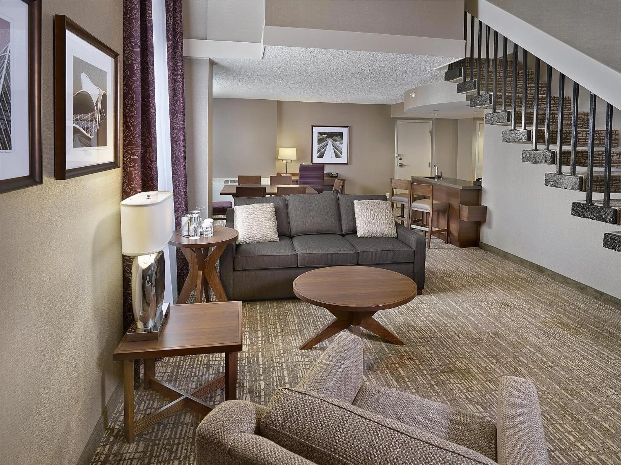 Bed in DoubleTree by Hilton West Edmonton