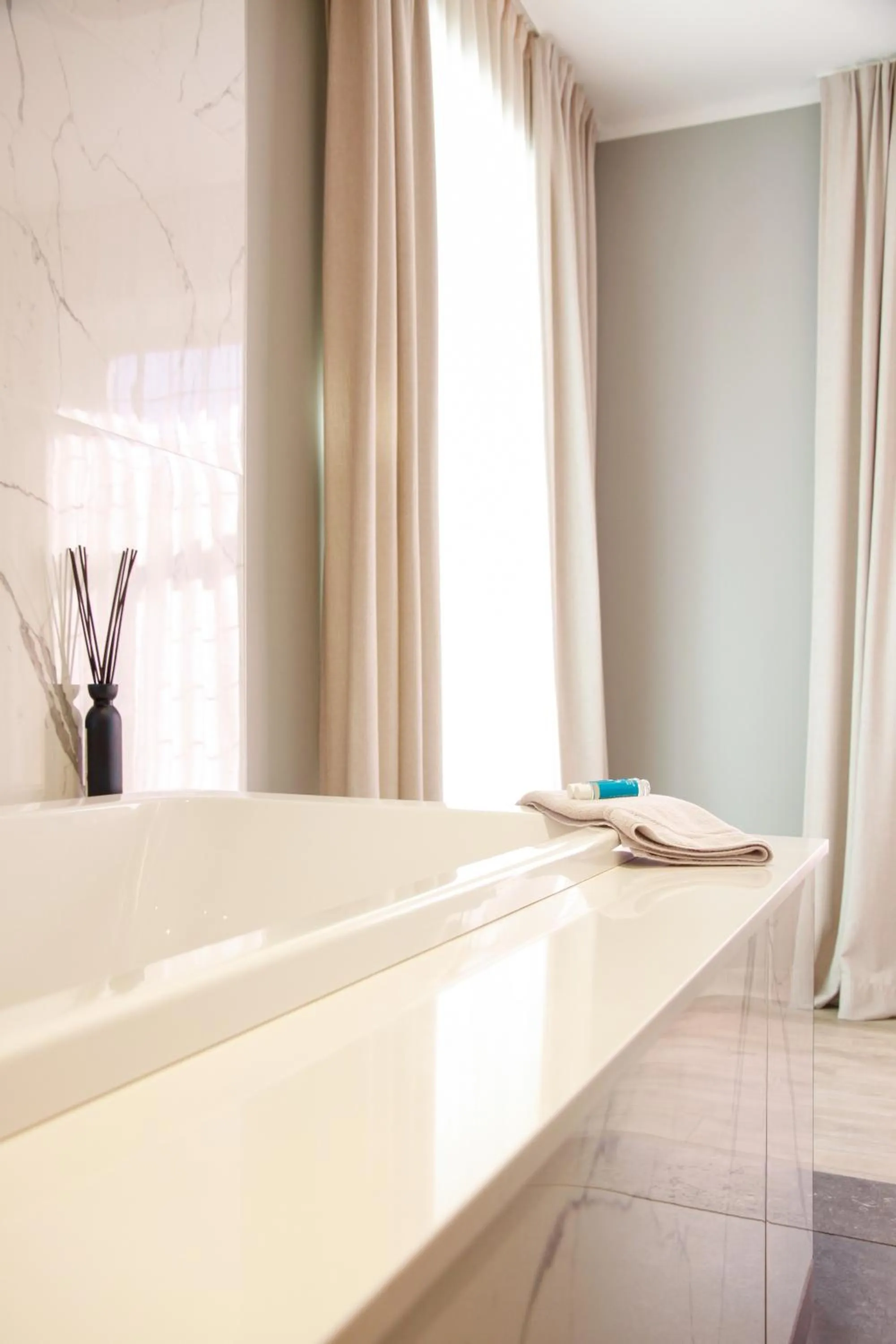 Bath in Villa les érables Restaurant Linea