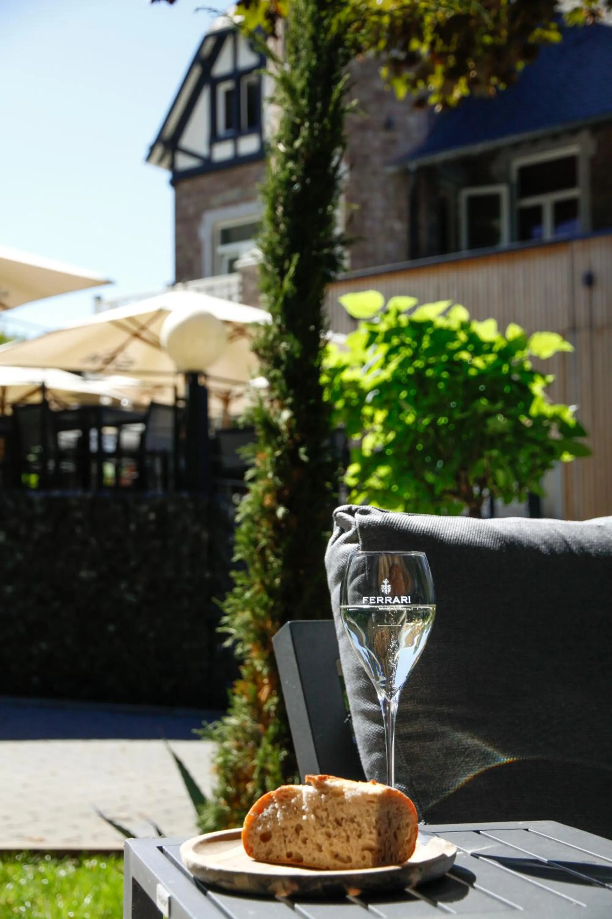 Patio in Villa les érables Restaurant Linea