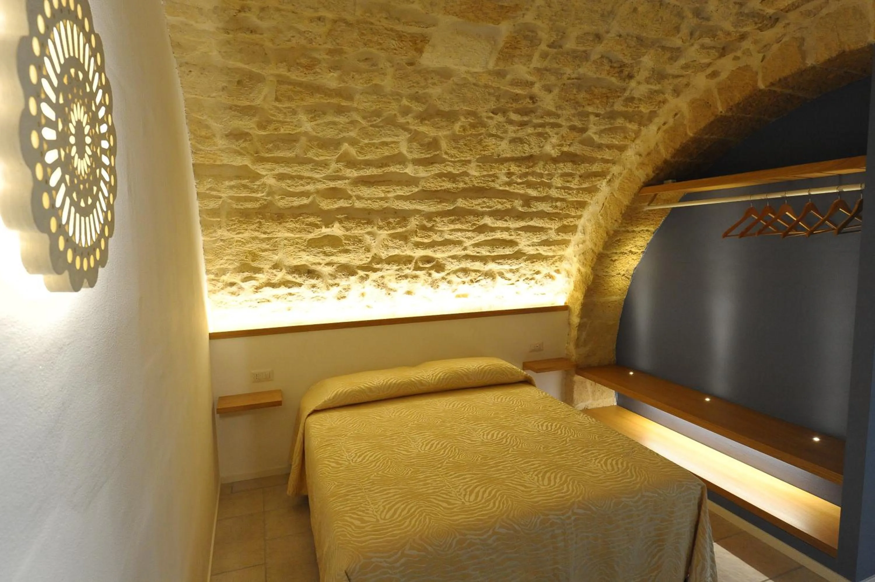 Photo of the whole room in Pietrabianca Santa Maria Apartments