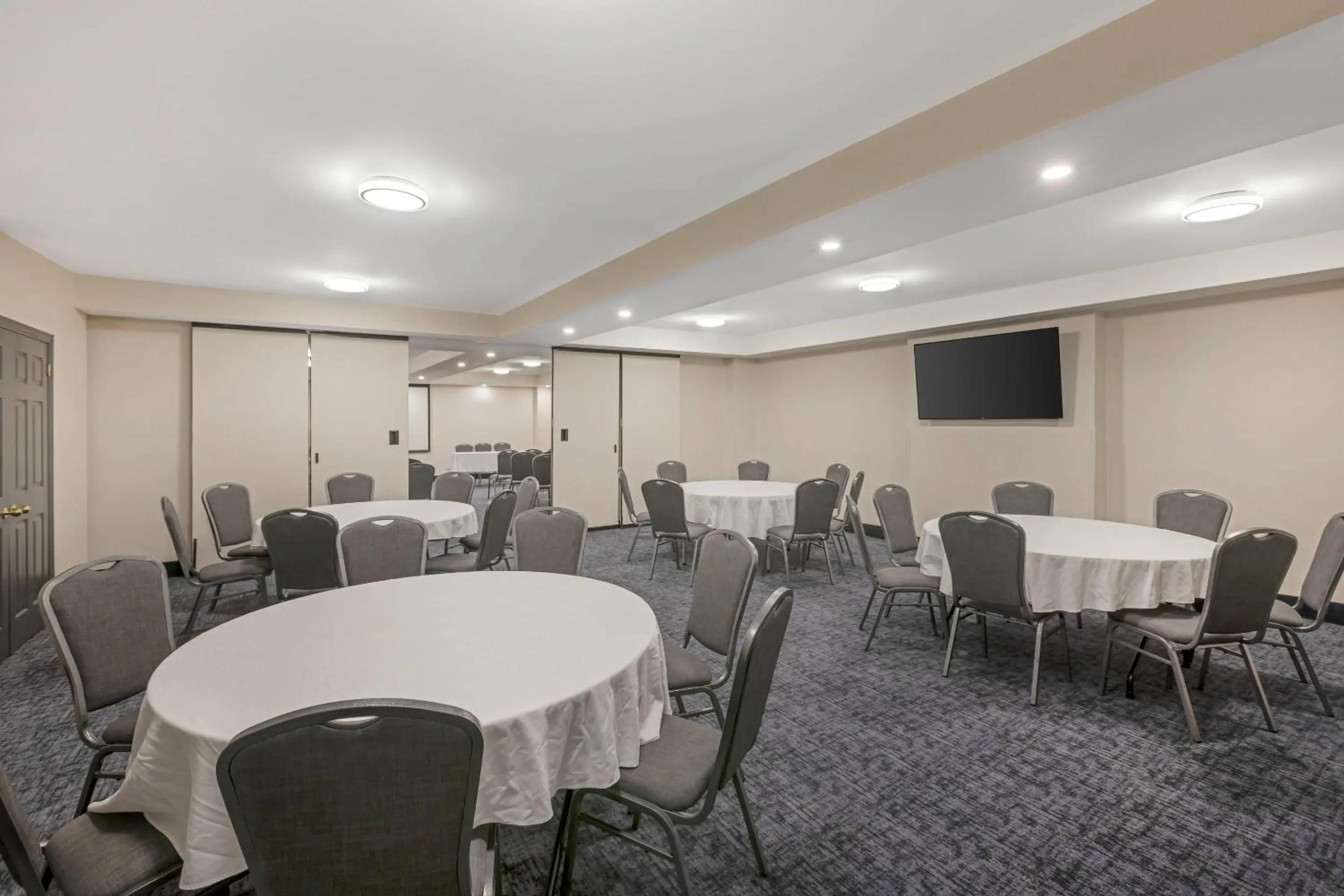 Meeting/conference room in Quality Inn & Suites