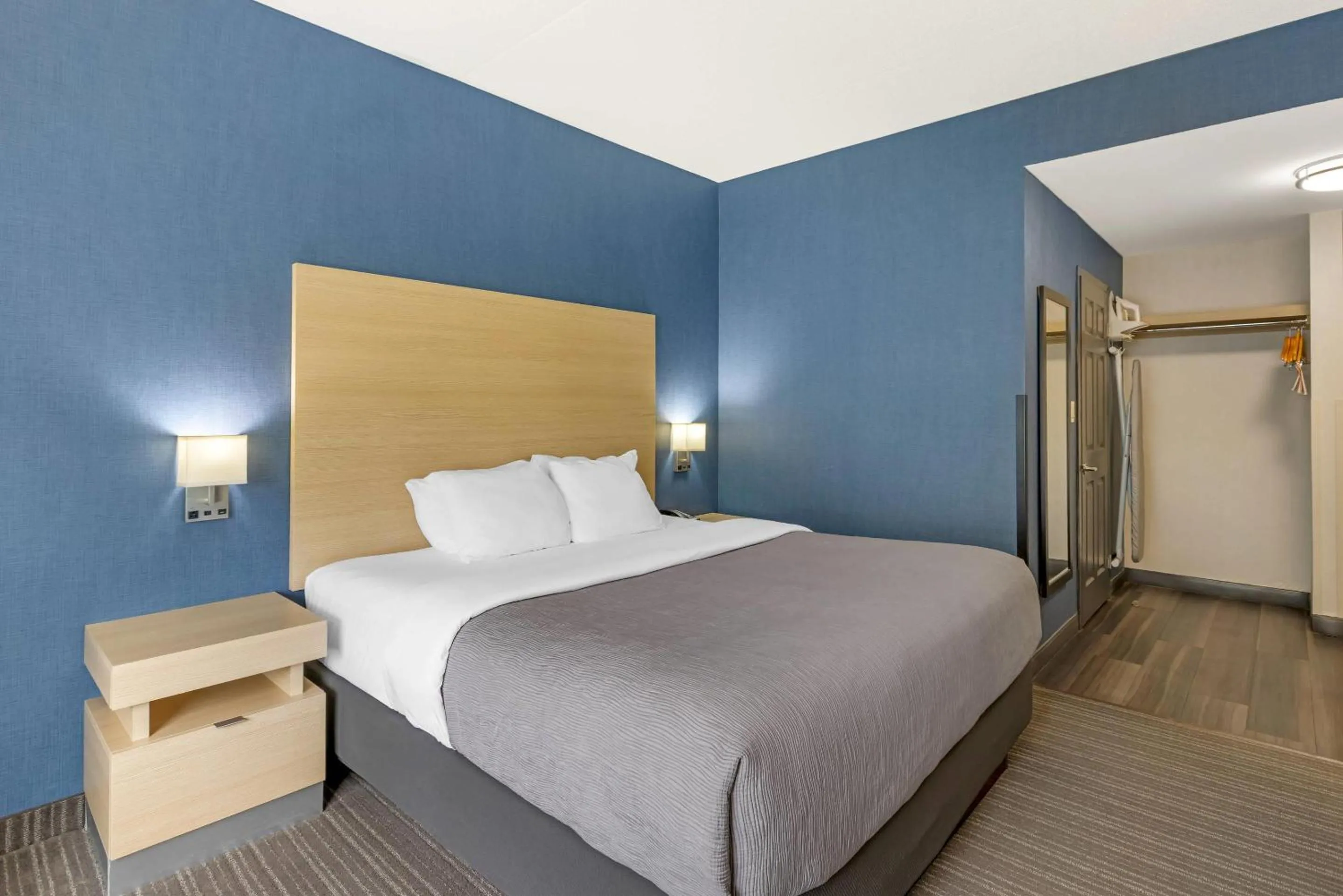 Bedroom, Bed in Quality Inn & Suites