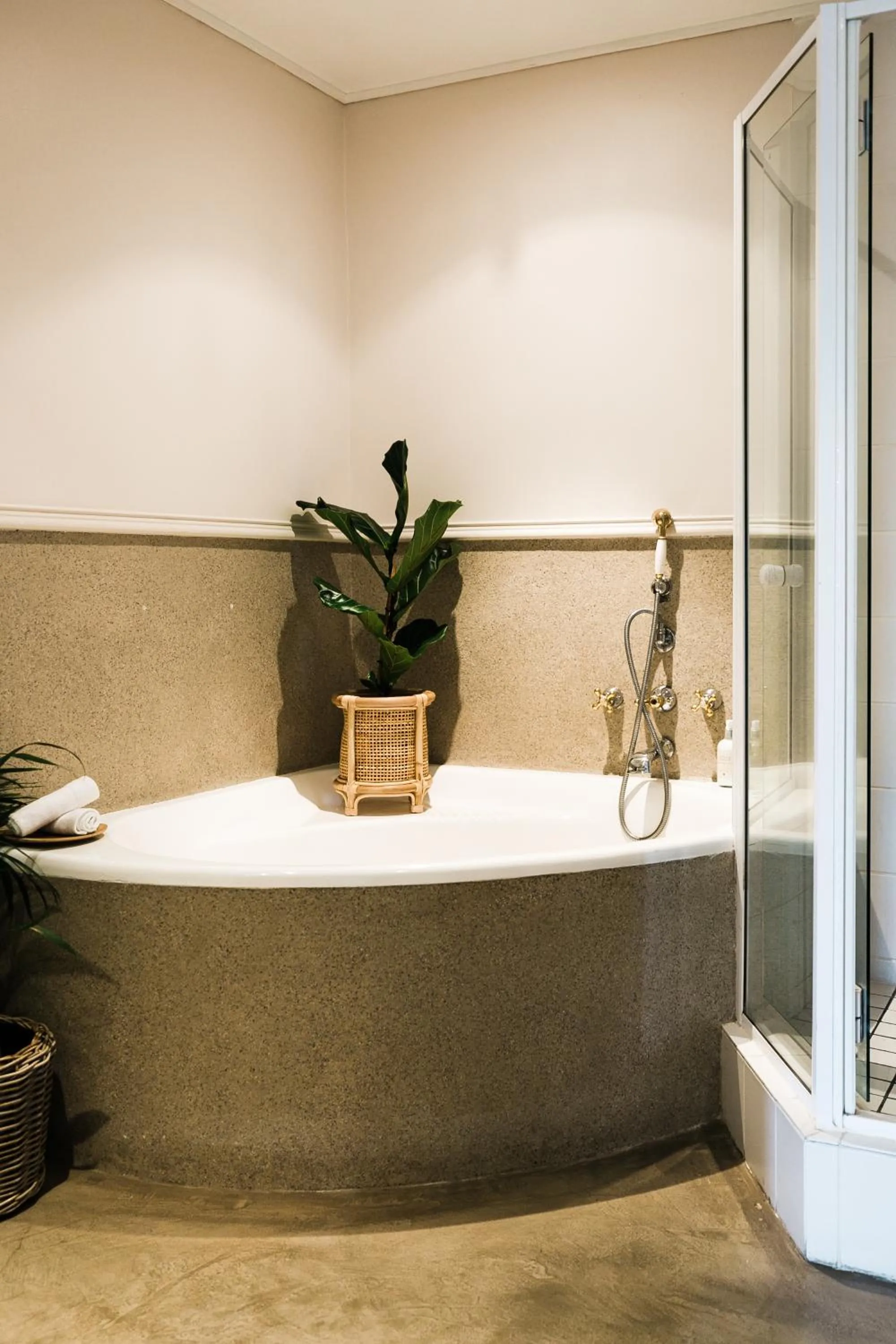 Bathroom in Royal Boutique Hotel