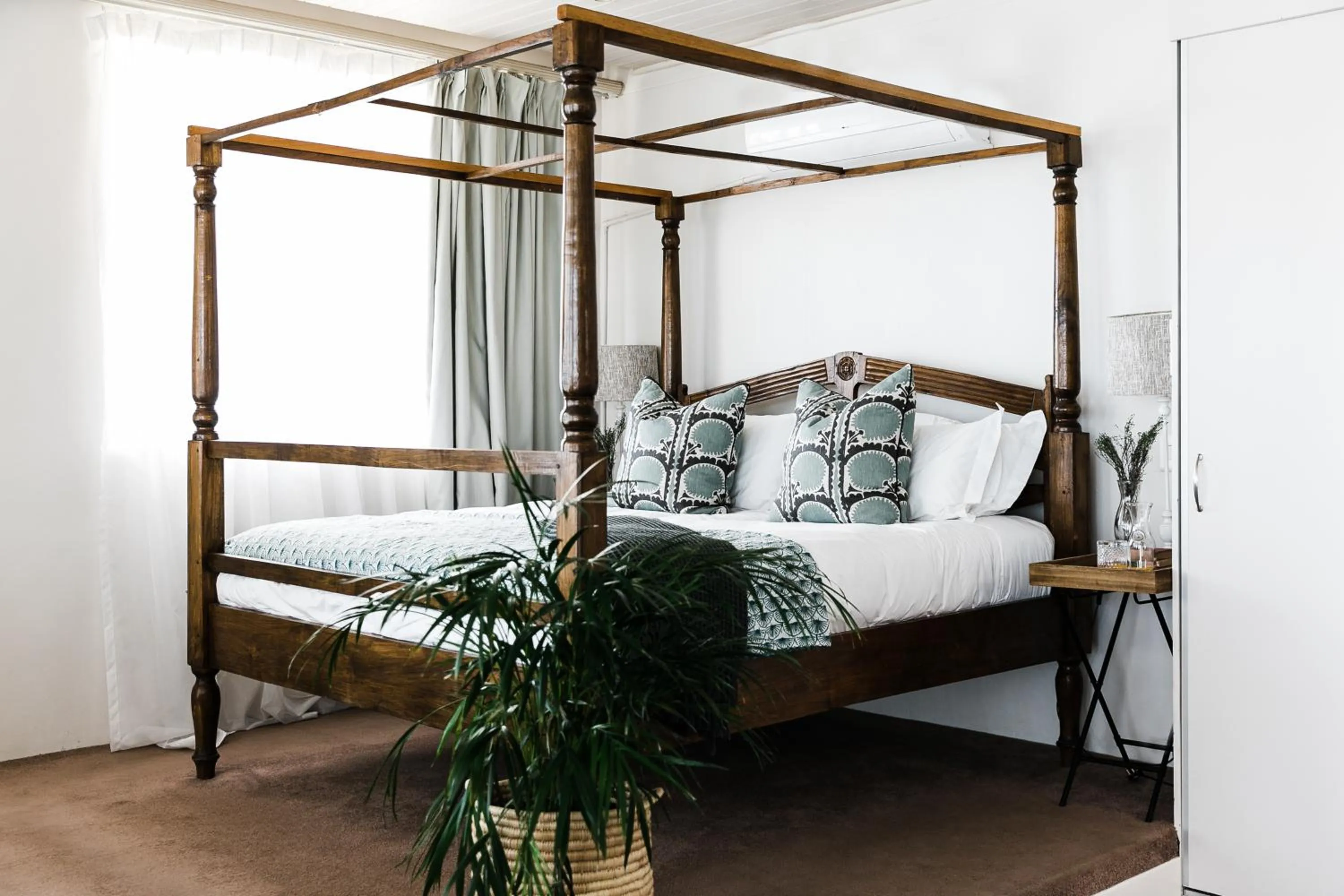 Bedroom, Bed in Royal Boutique Hotel