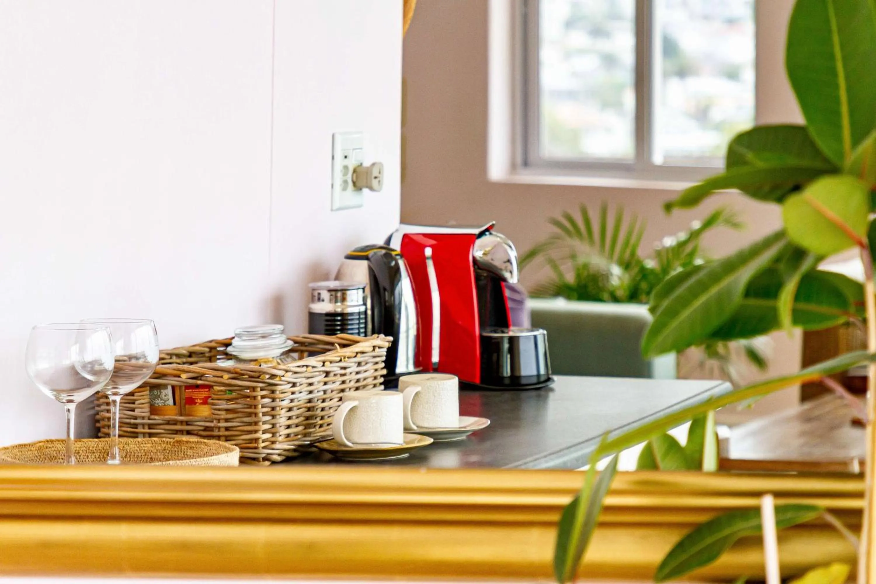 Coffee/tea facilities in Royal Boutique Hotel