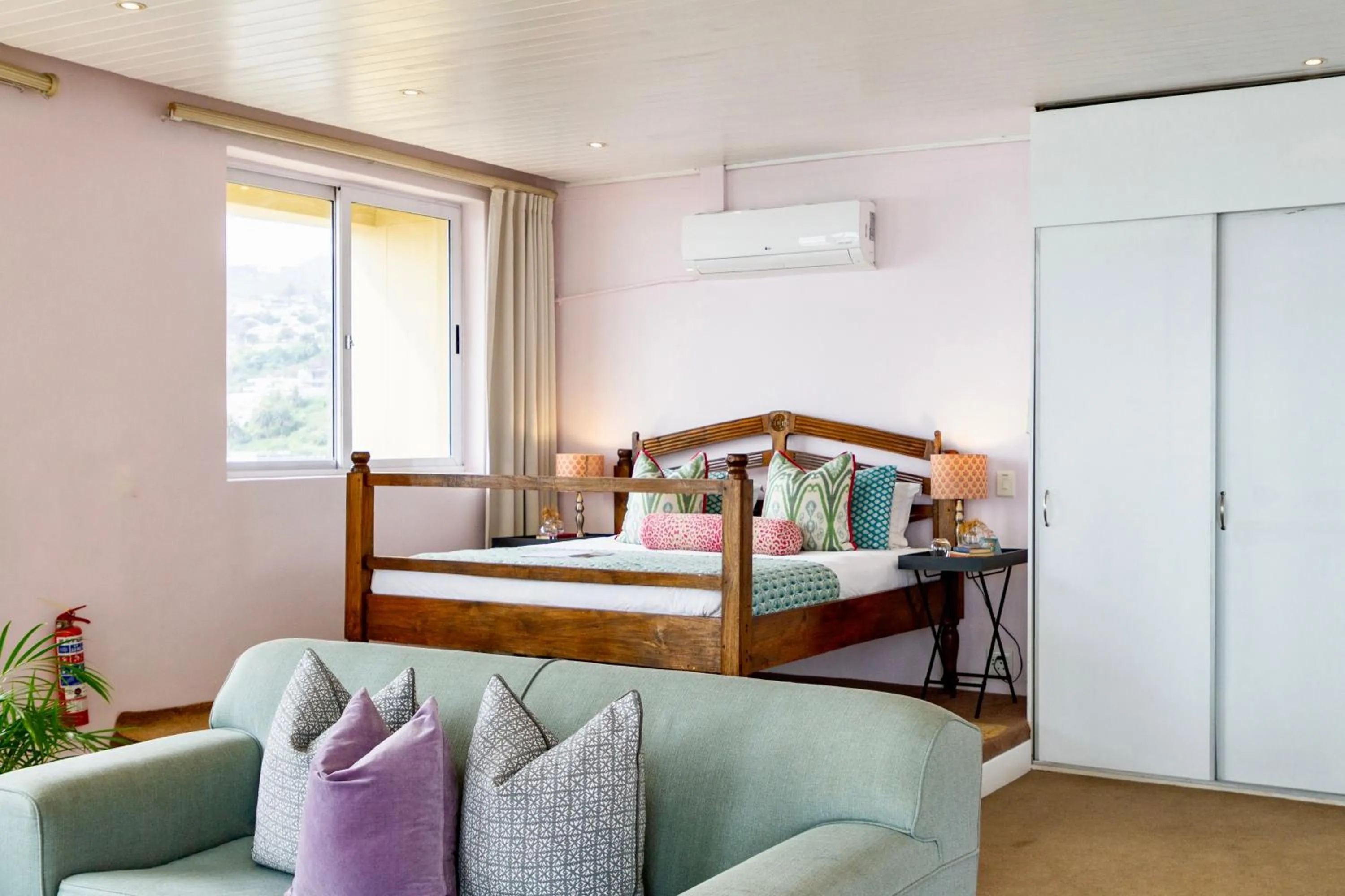 Bed in Royal Boutique Hotel