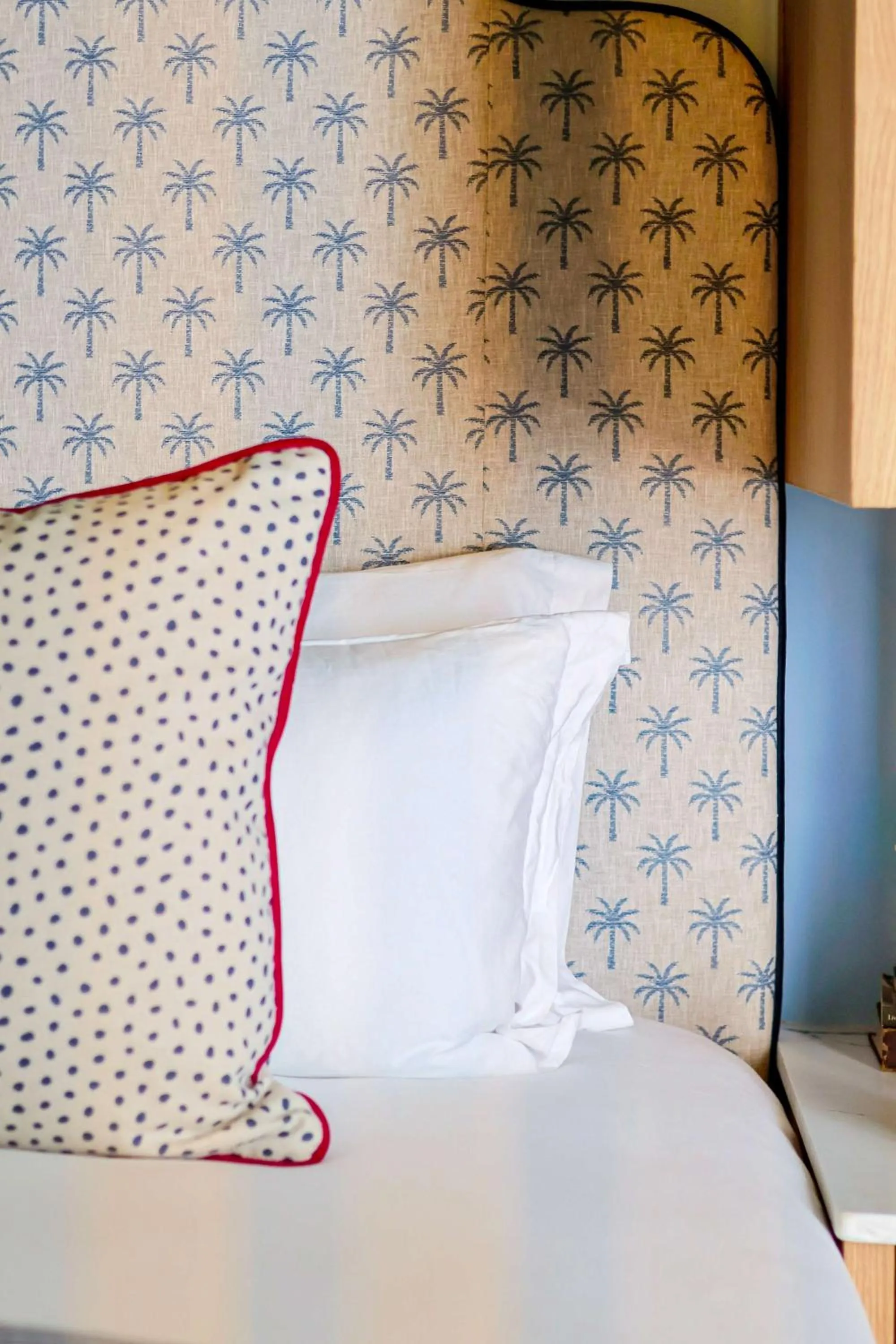 Bed in Royal Boutique Hotel