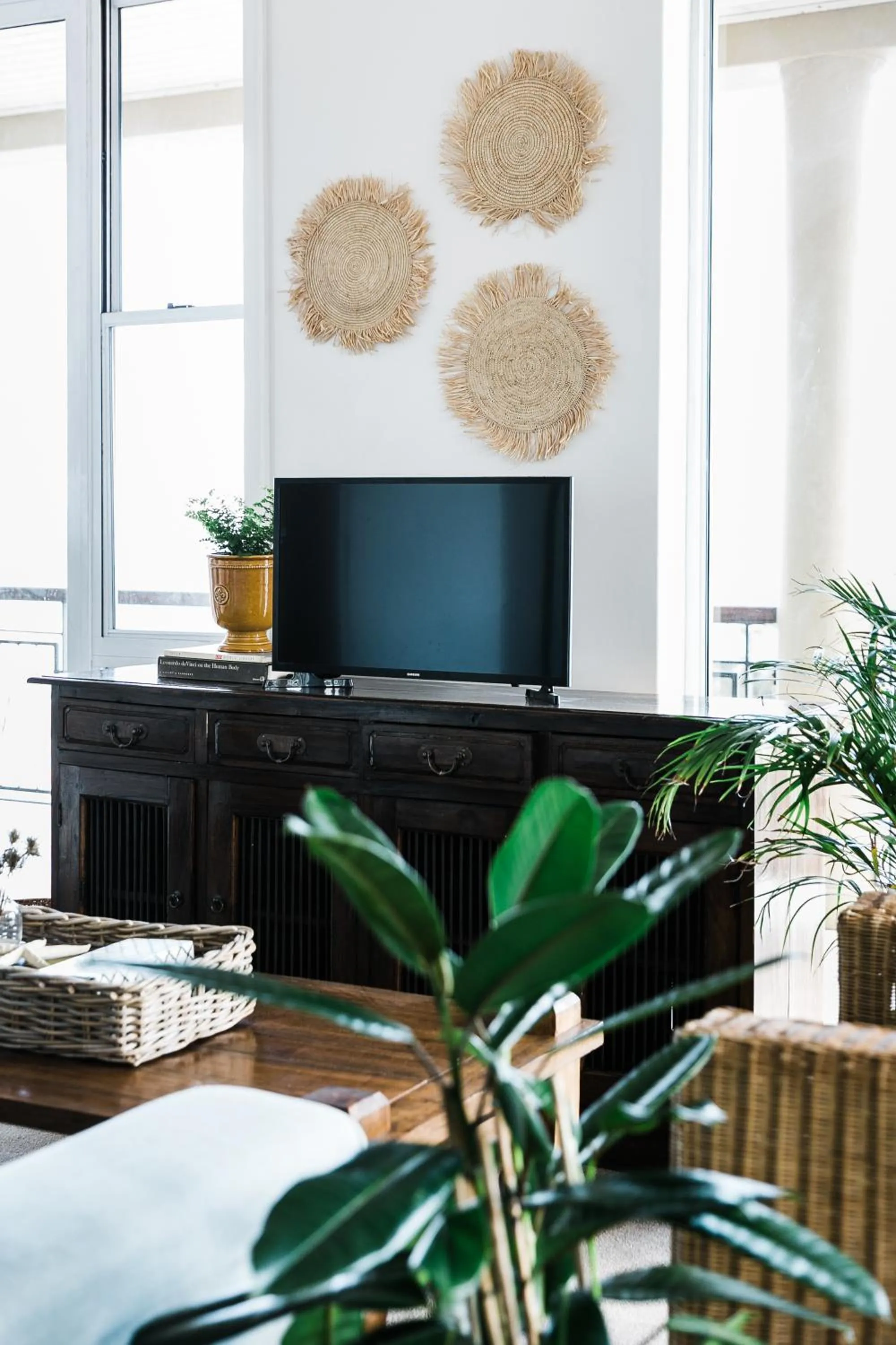 TV and multimedia in Royal Boutique Hotel