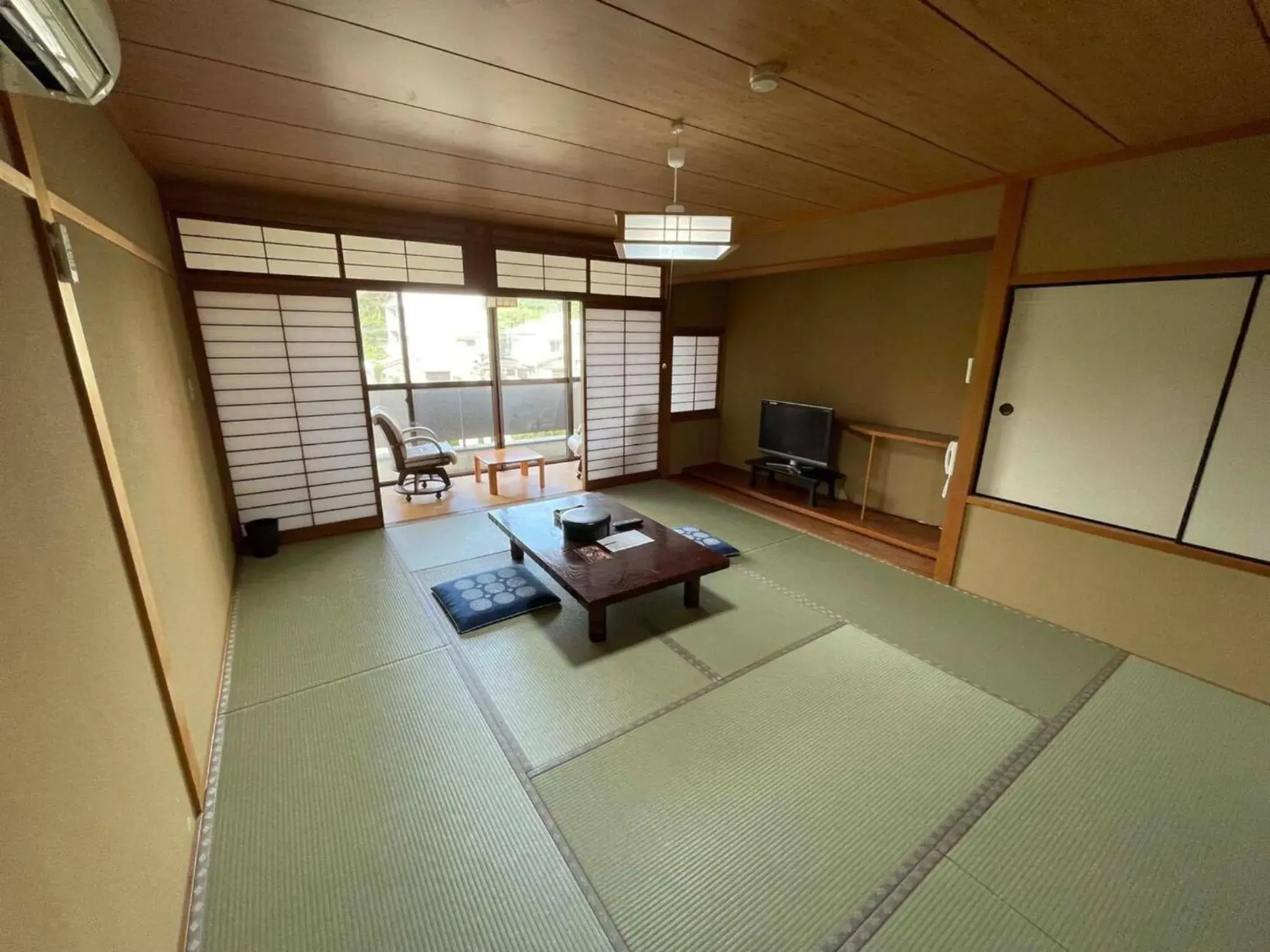 Iso Tokei - Vacation STAY 61860v Iso Tokei - Vacation STAY 61860v