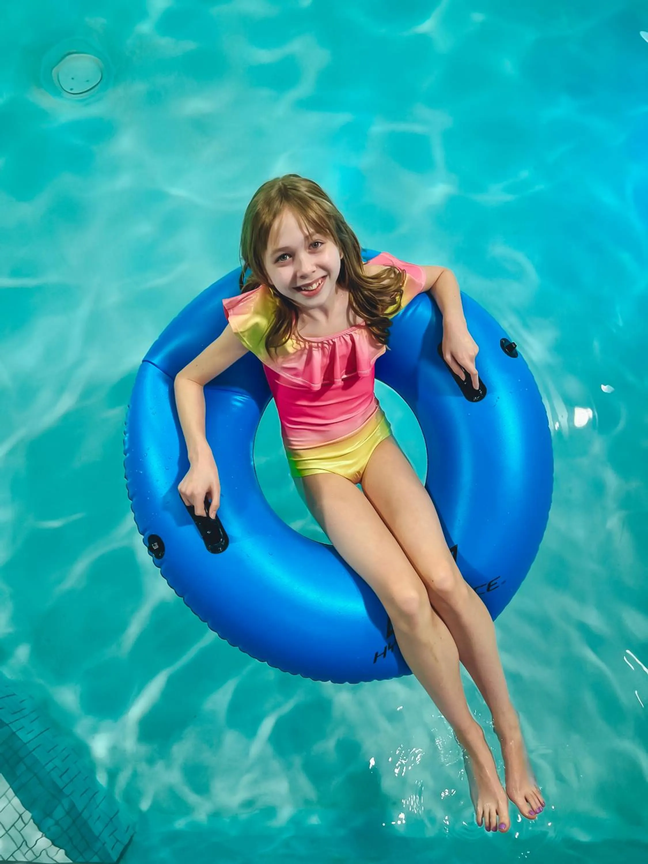 Swimming pool in Delta Hotels by Marriott Calgary Downtown