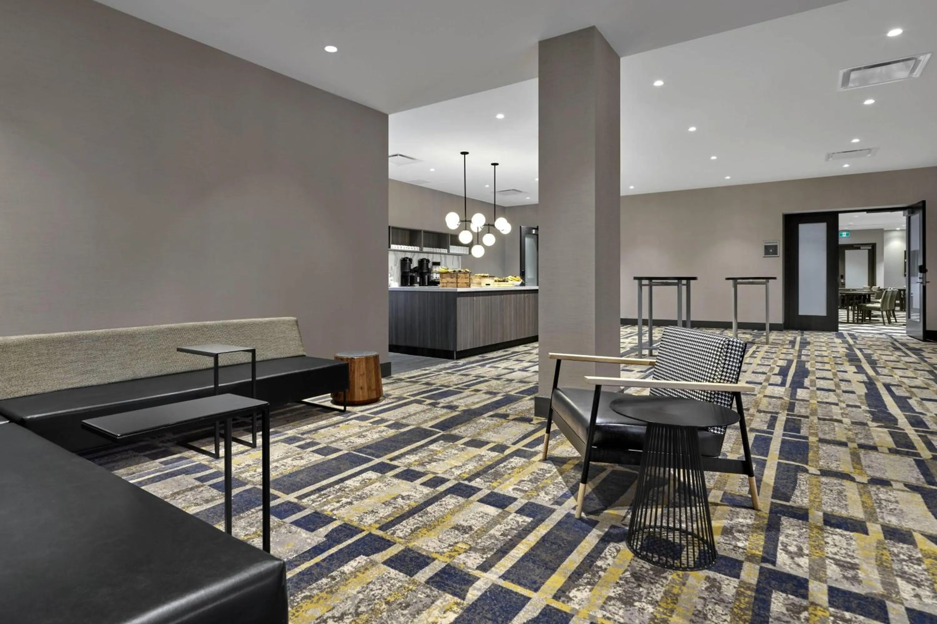 Meeting/conference room in Delta Hotels by Marriott Calgary Downtown