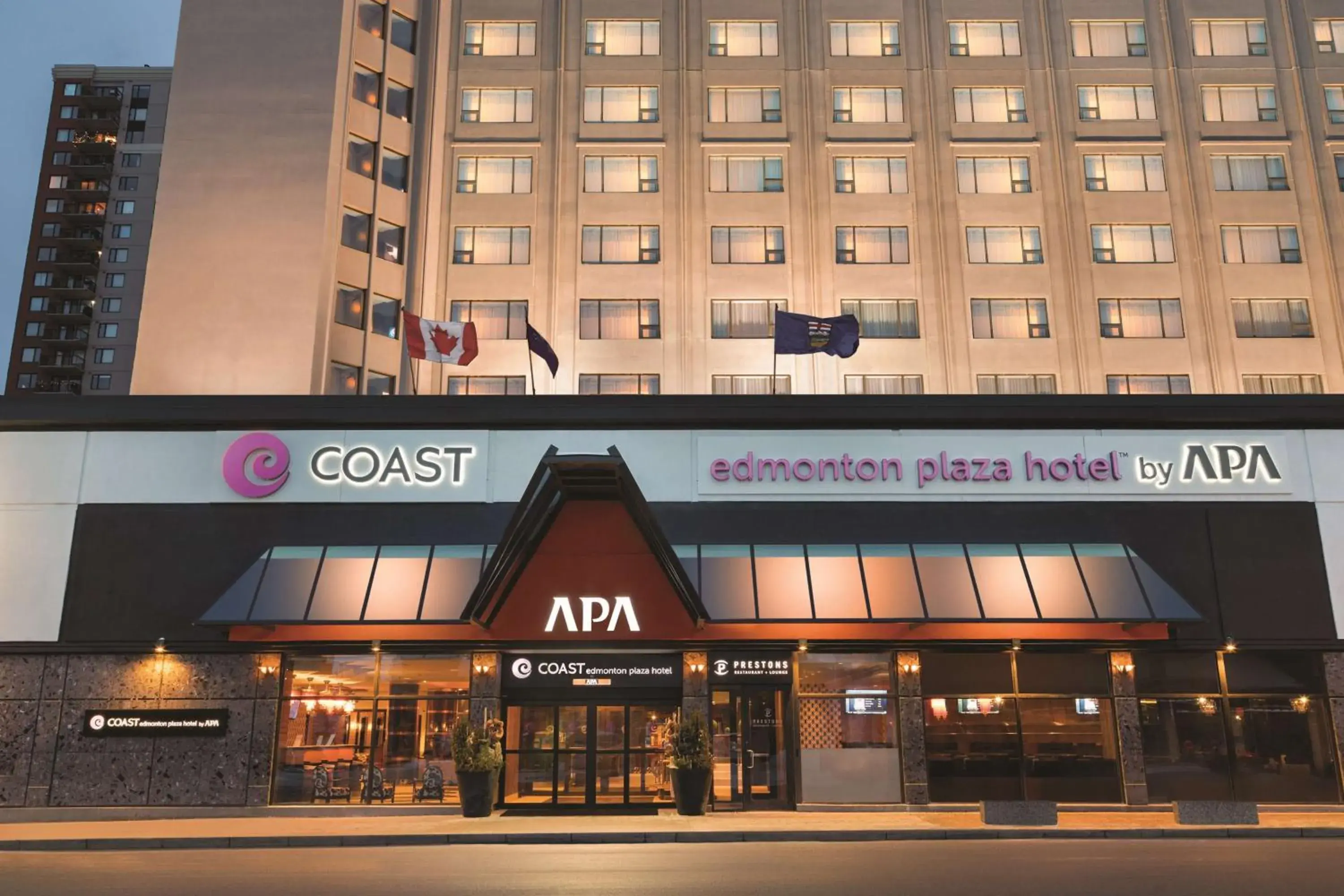 Property building in Coast Edmonton Plaza Hotel by APA Property building in Coast Edmonton Plaza Hotel by APA