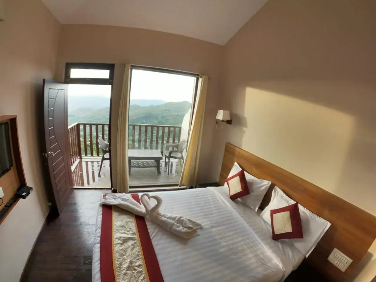 Bedroom, Bed in Warmth Hill Crest Bedroom, Bed in Warmth Hill Crest