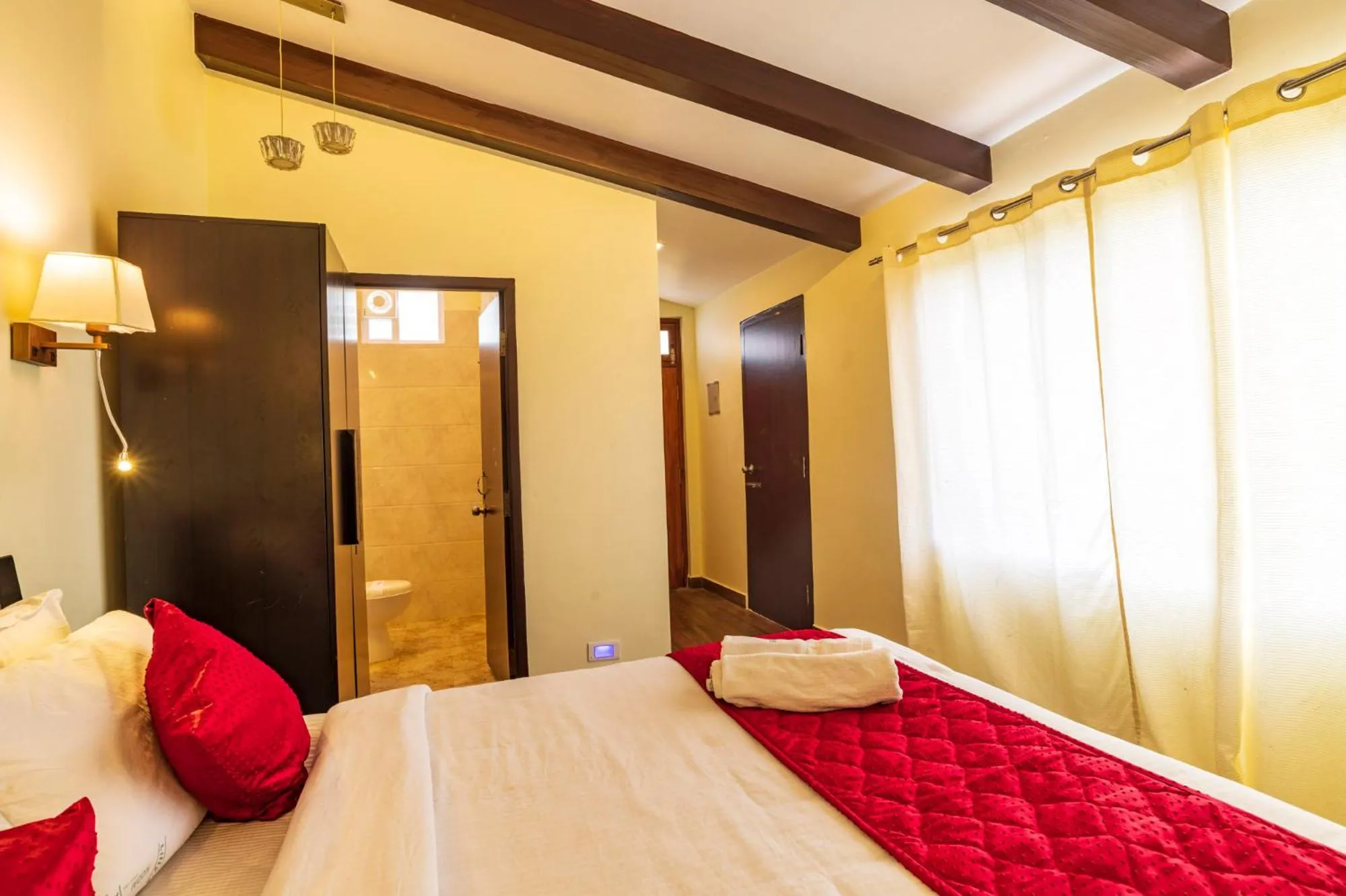 Bed in Warmth Hill Crest