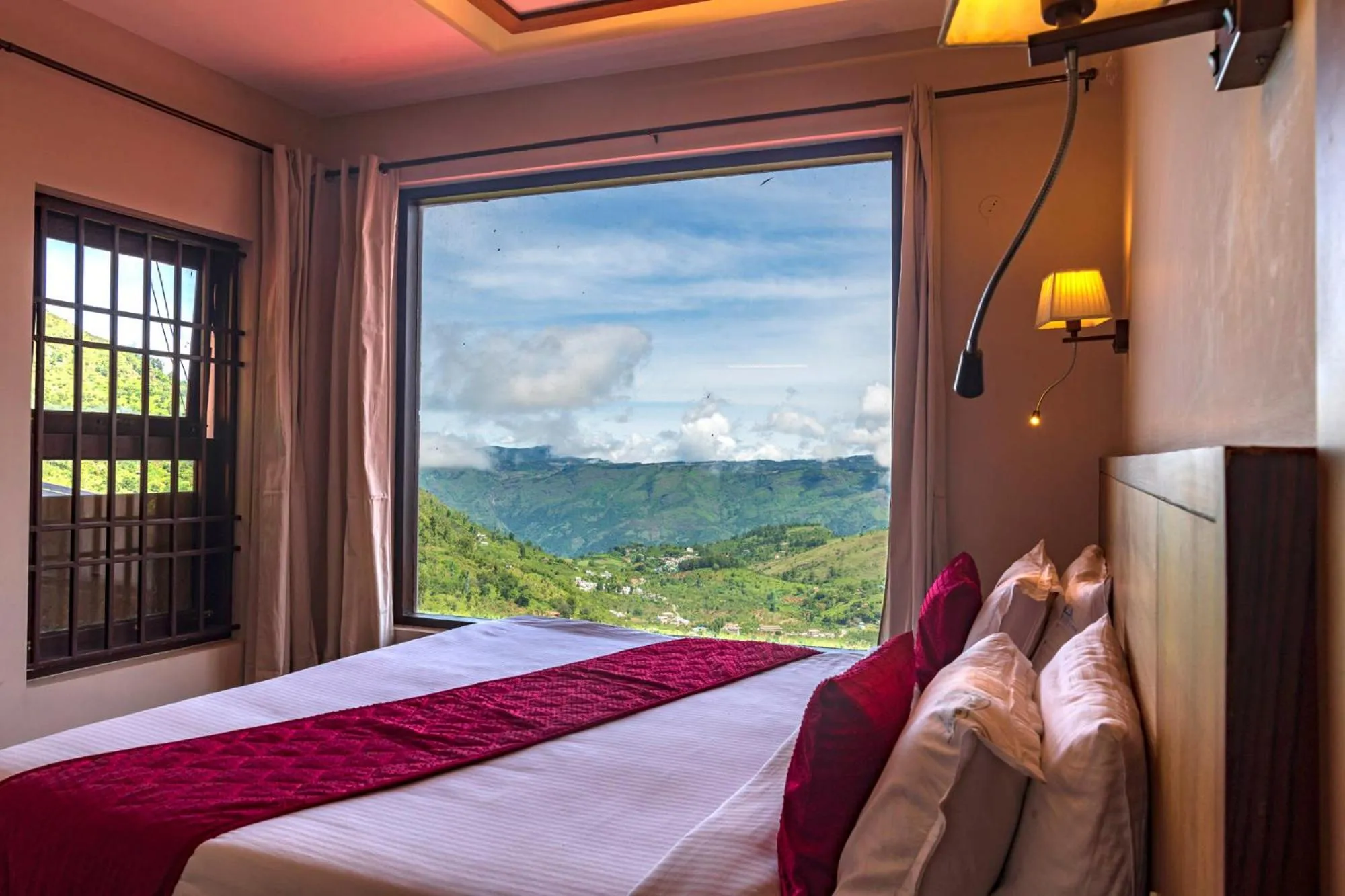 View (from property/room), Bed in Warmth Hill Crest