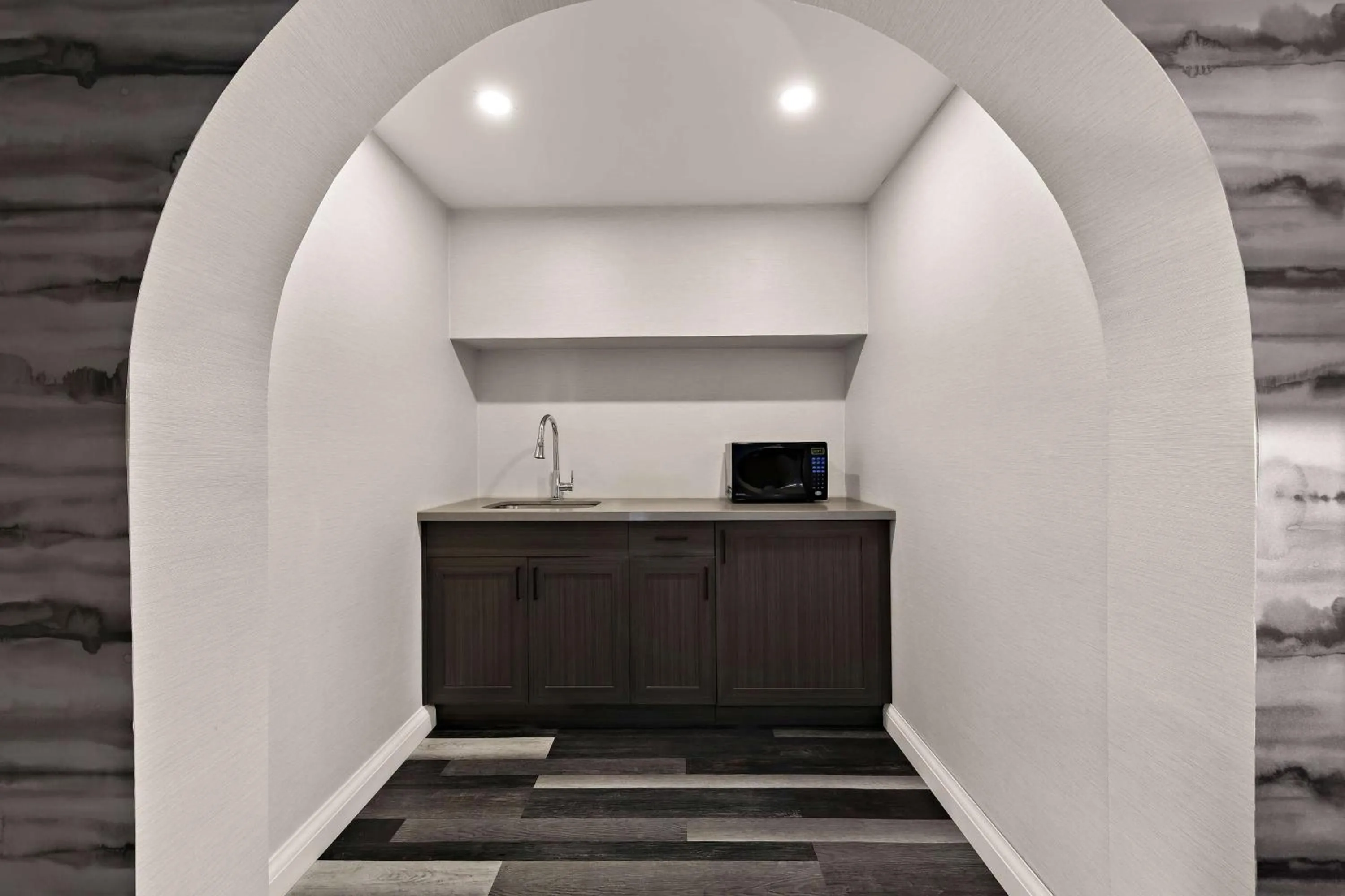 Bedroom in Best Western Parkway Hotel Toronto North