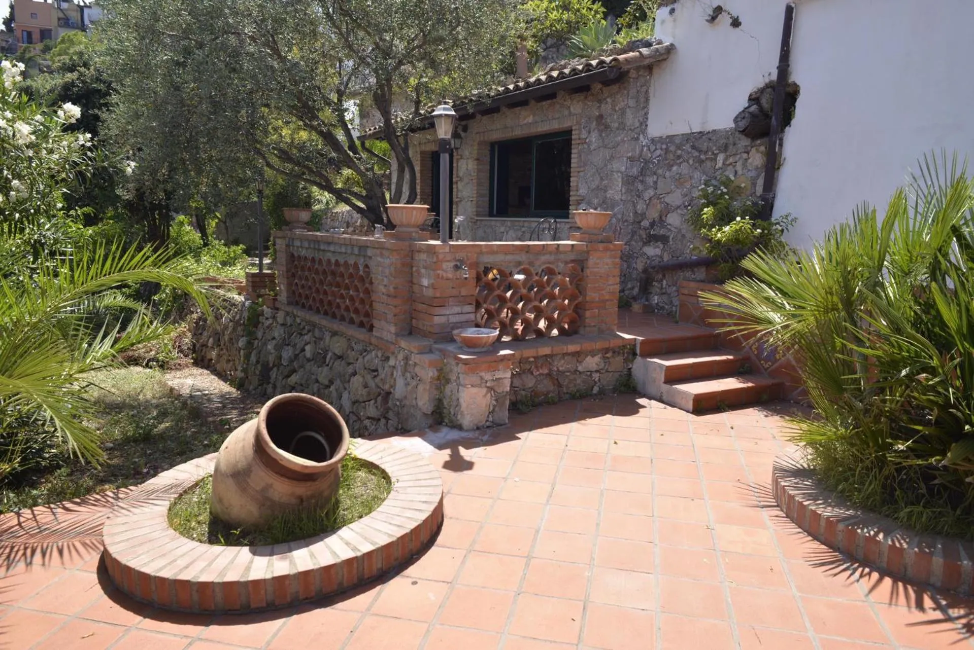 Property building in Casa dei sogni Taormina