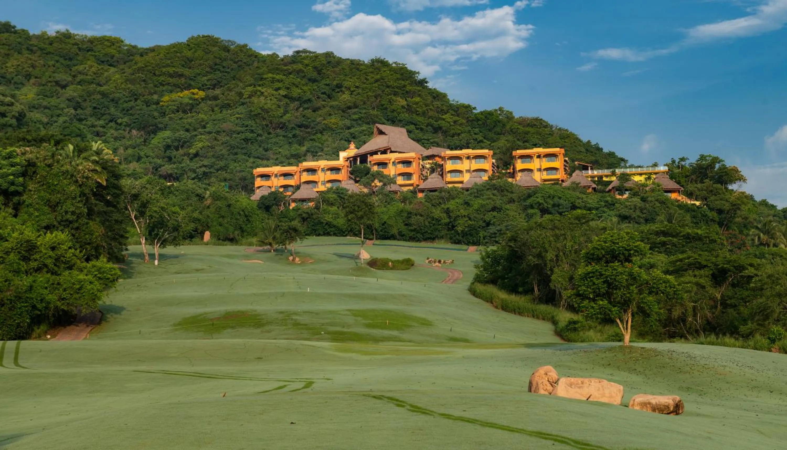 Property building in El Corazón Golf & Spa Resort Manzanillo
