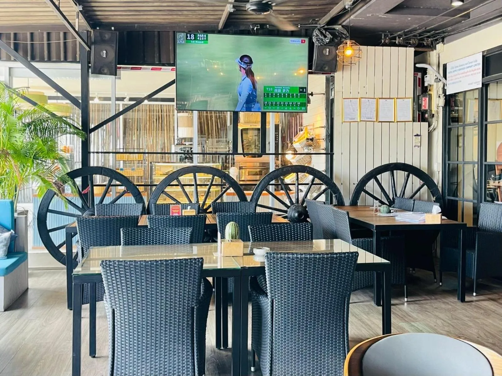 Coffee/tea facilities in Breakers Hotel Rawai